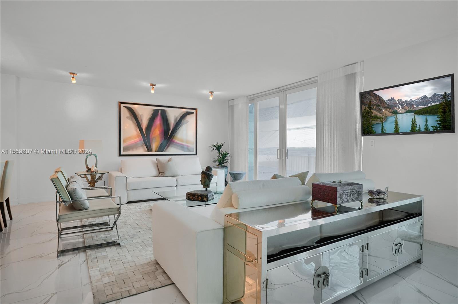 770 NE 69th St 5F, Miami, Florida 33138, 1 Bedroom Bedrooms, ,2 BathroomsBathrooms,Residentiallease,For Rent,770 NE 69th St 5F,A11559807