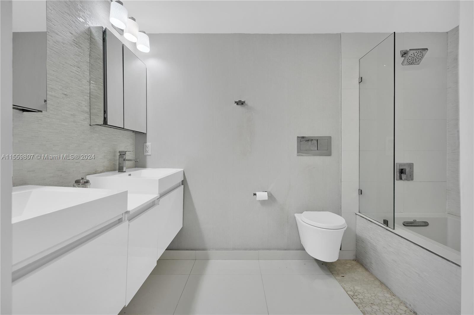 770 NE 69th St 5F, Miami, Florida 33138, 1 Bedroom Bedrooms, ,2 BathroomsBathrooms,Residentiallease,For Rent,770 NE 69th St 5F,A11559807