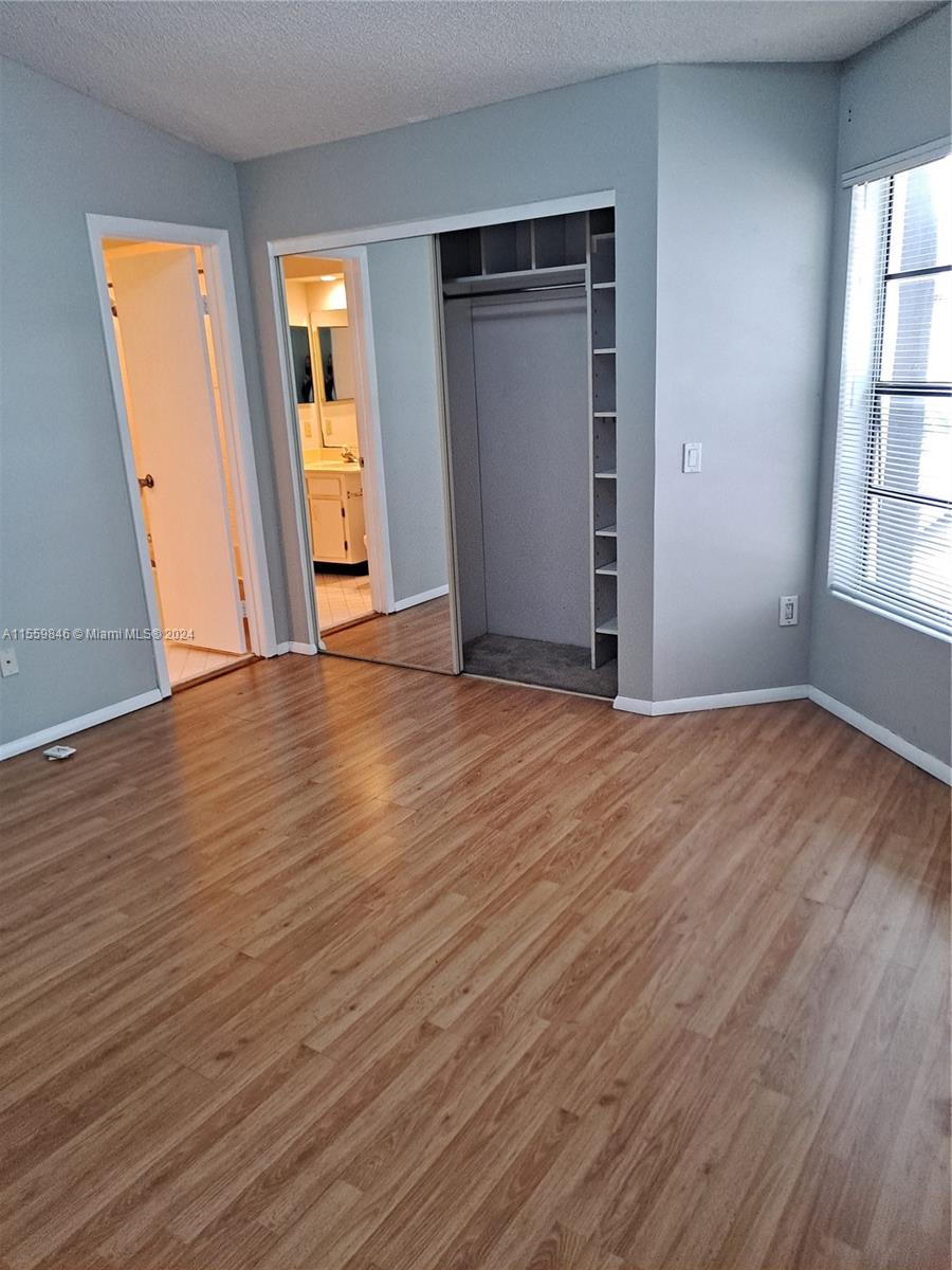 Miami, Florida 33185, 2 Bedrooms Bedrooms, ,2 BathroomsBathrooms,Residentiallease,For Rent,A11559846