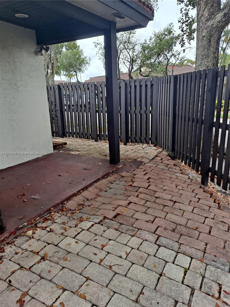 Miami, Florida 33185, 2 Bedrooms Bedrooms, ,2 BathroomsBathrooms,Residentiallease,For Rent,A11559846