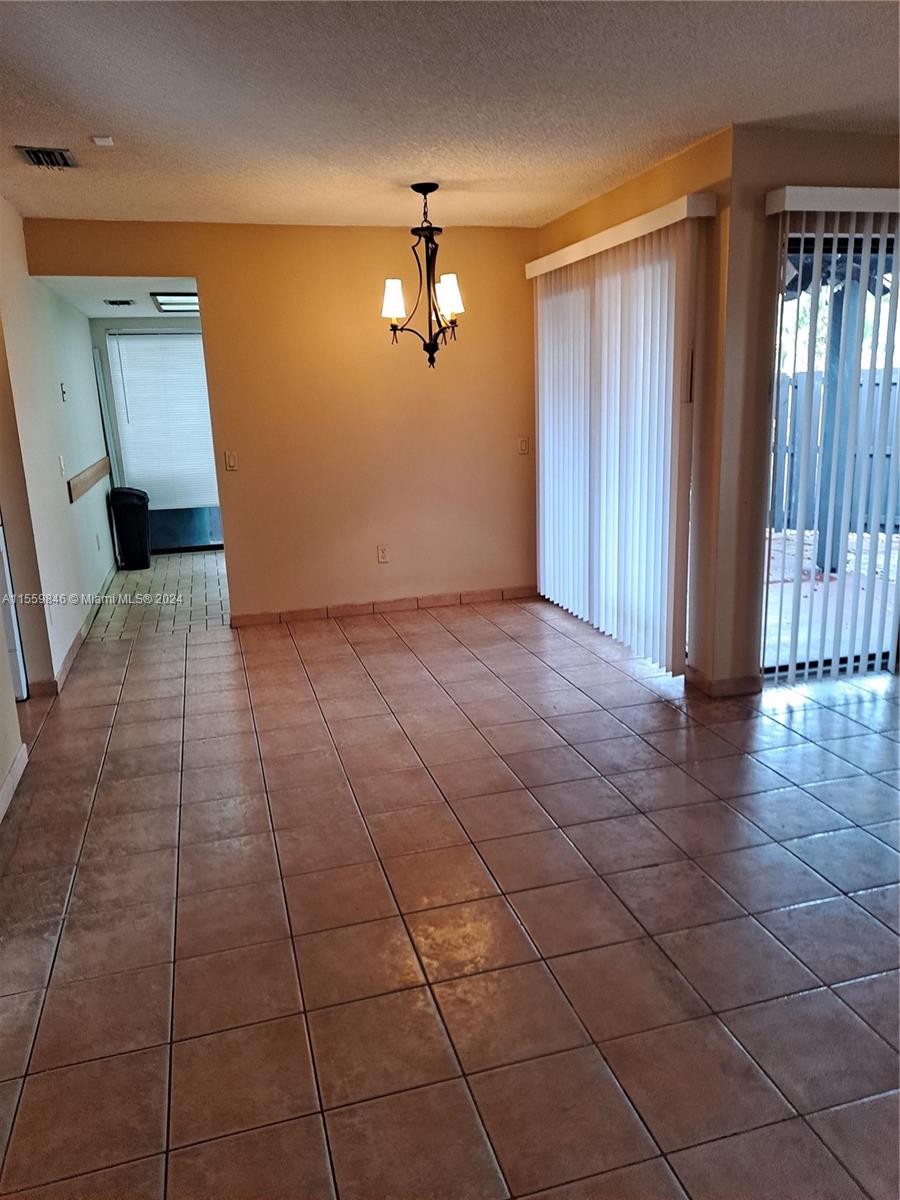 Miami, Florida 33185, 2 Bedrooms Bedrooms, ,2 BathroomsBathrooms,Residentiallease,For Rent,A11559846