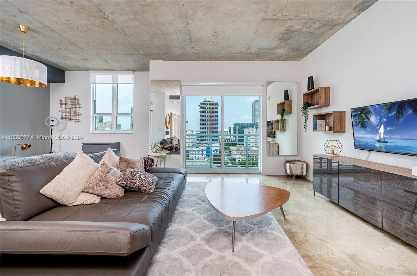 234 NE 3rd St 1703, Miami, Florida 33132, 1 Bedroom Bedrooms, ,1 BathroomBathrooms,Residentiallease,For Rent,234 NE 3rd St 1703,A11559577