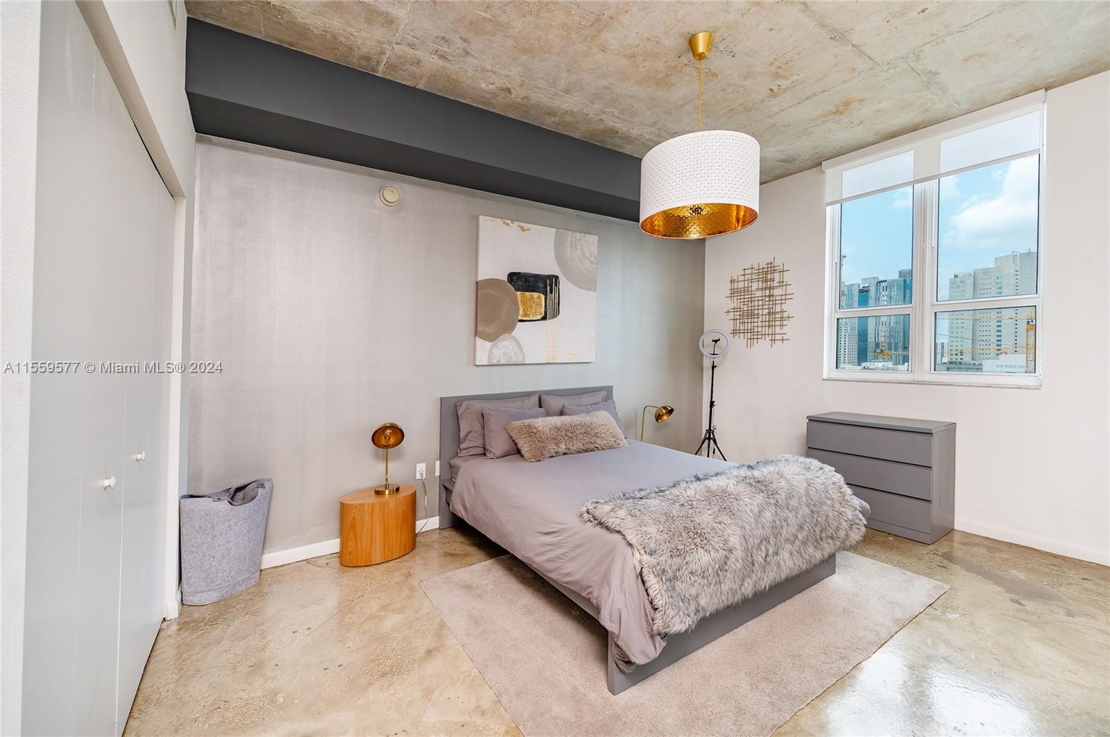 234 NE 3rd St 1703, Miami, Florida 33132, 1 Bedroom Bedrooms, ,1 BathroomBathrooms,Residentiallease,For Rent,234 NE 3rd St 1703,A11559577