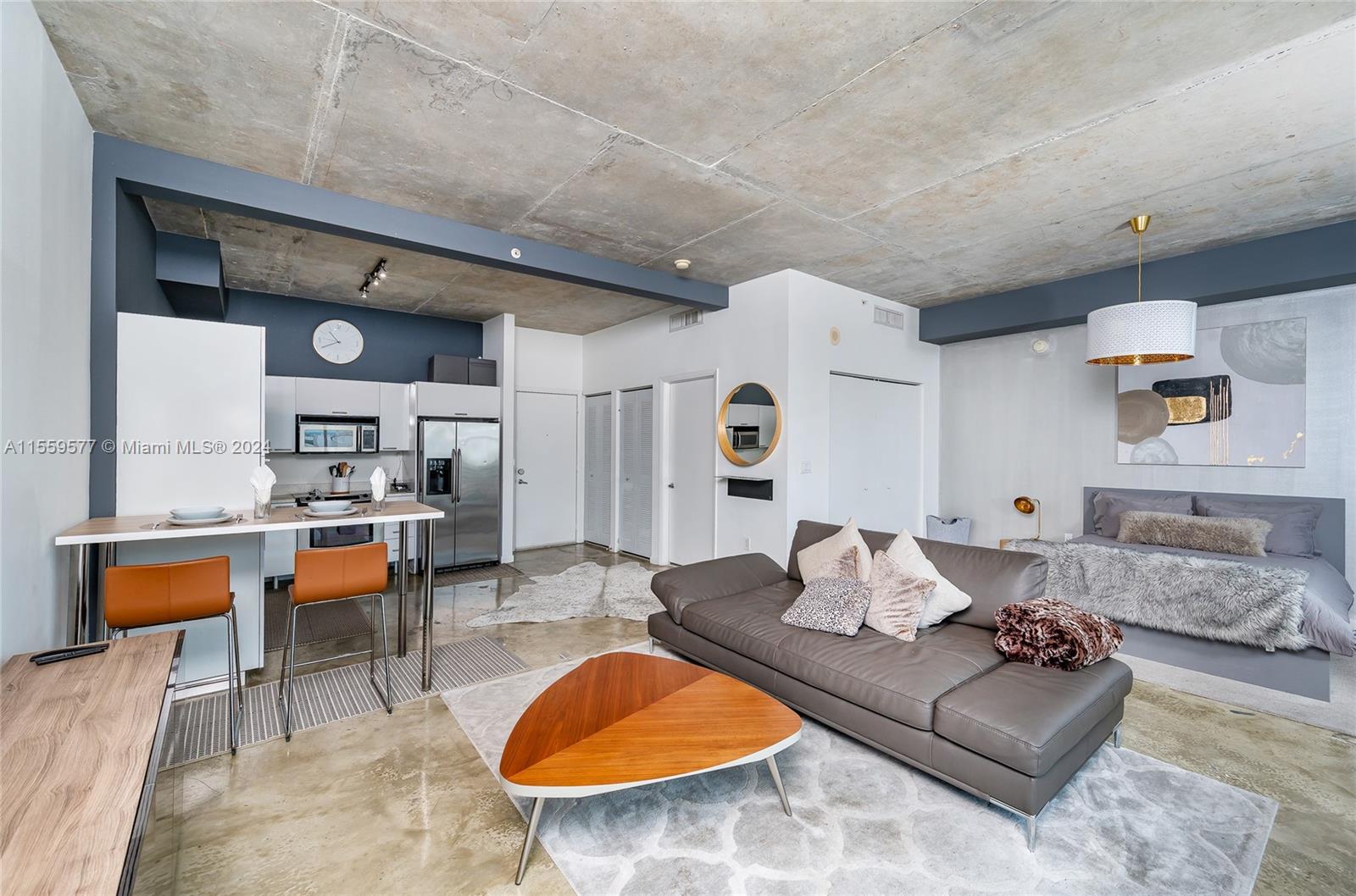 234 NE 3rd St 1703, Miami, Florida 33132, 1 Bedroom Bedrooms, ,1 BathroomBathrooms,Residentiallease,For Rent,234 NE 3rd St 1703,A11559577