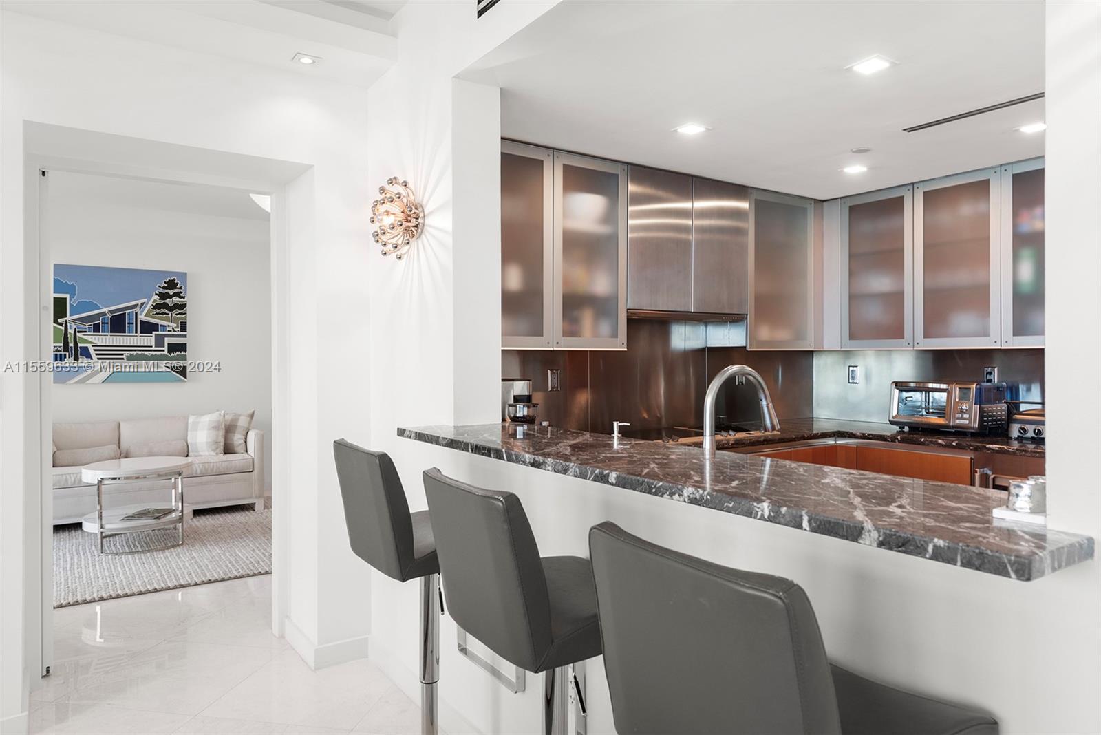 520 West Ave 2002, Miami Beach, Florida 33139, 2 Bedrooms Bedrooms, ,3 BathroomsBathrooms,Residentiallease,For Rent,520 West Ave 2002,A11559633