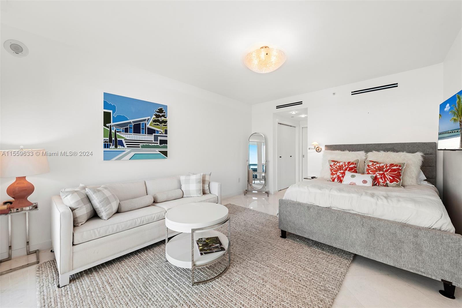 520 West Ave 2002, Miami Beach, Florida 33139, 2 Bedrooms Bedrooms, ,3 BathroomsBathrooms,Residentiallease,For Rent,520 West Ave 2002,A11559633