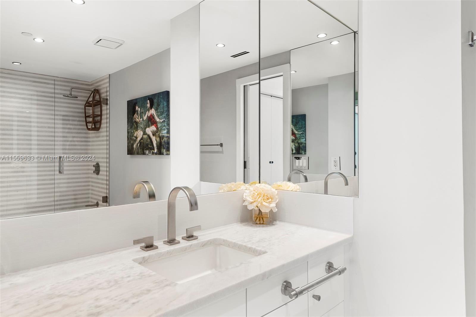 520 West Ave 2002, Miami Beach, Florida 33139, 2 Bedrooms Bedrooms, ,3 BathroomsBathrooms,Residentiallease,For Rent,520 West Ave 2002,A11559633