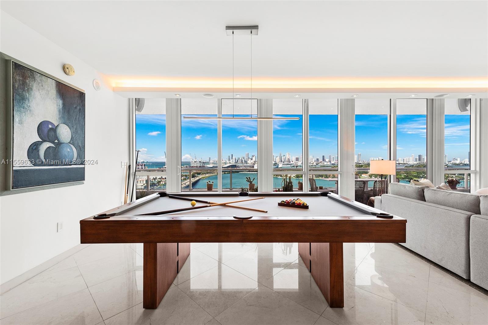 520 West Ave 2002, Miami Beach, Florida 33139, 2 Bedrooms Bedrooms, ,3 BathroomsBathrooms,Residentiallease,For Rent,520 West Ave 2002,A11559633