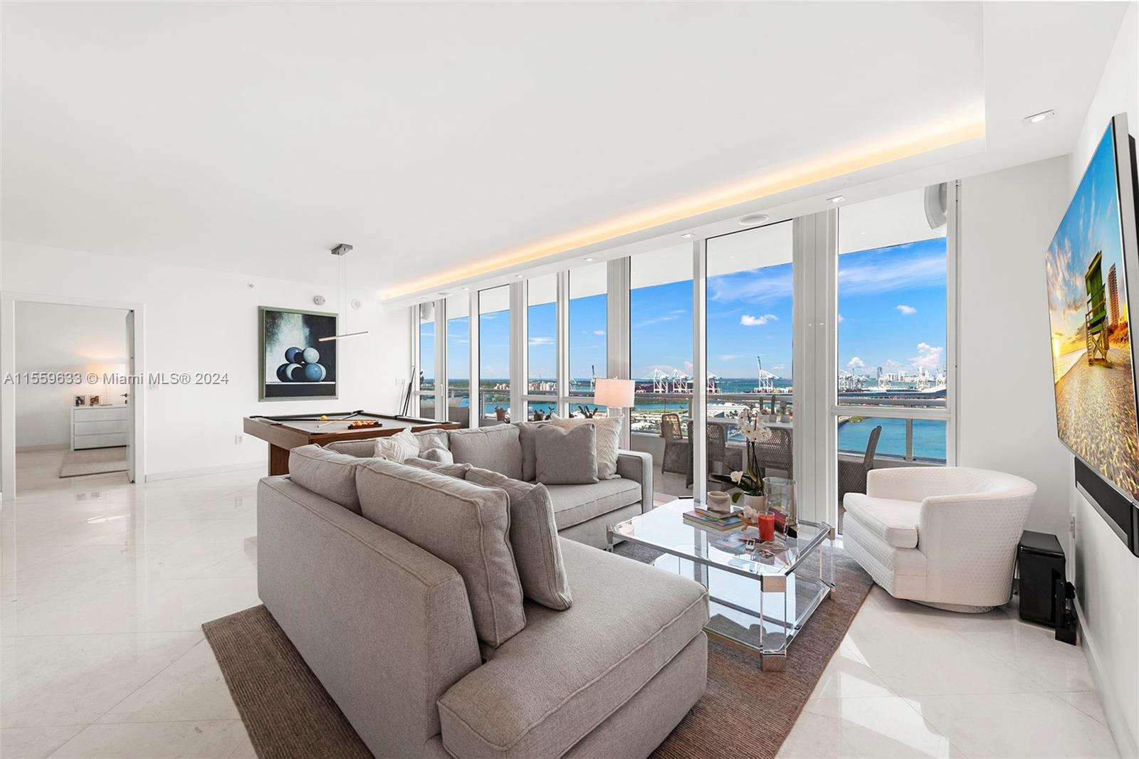 520 West Ave 2002, Miami Beach, Florida 33139, 2 Bedrooms Bedrooms, ,3 BathroomsBathrooms,Residentiallease,For Rent,520 West Ave 2002,A11559633