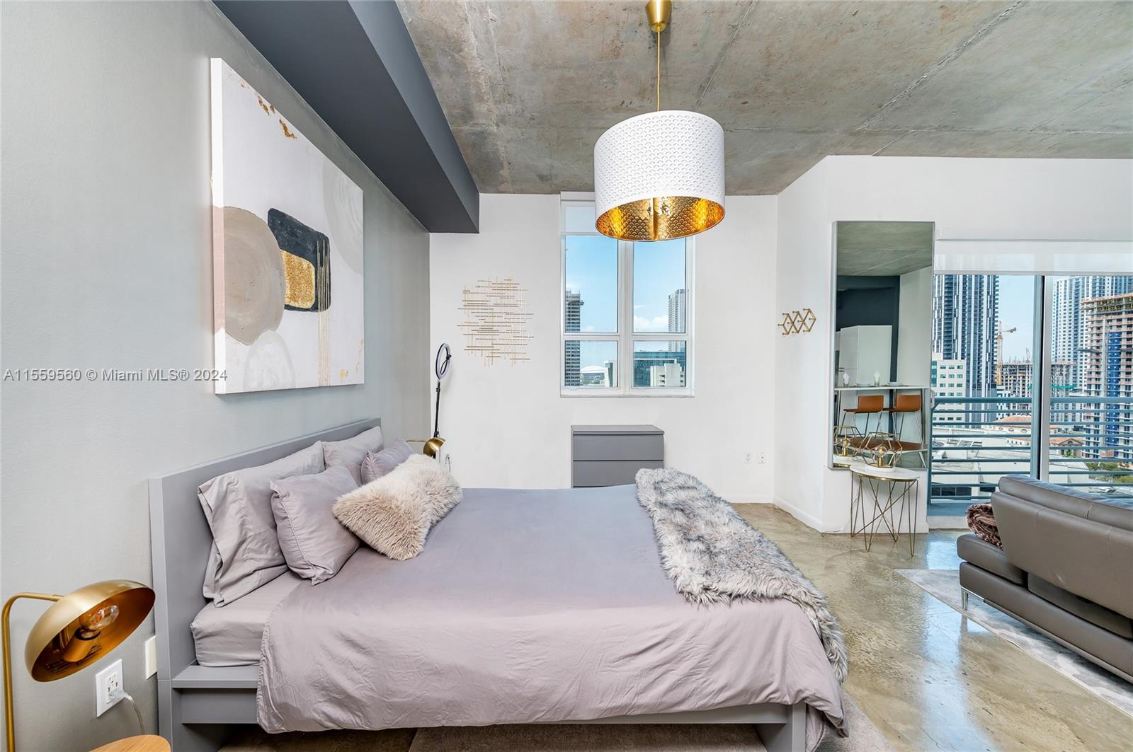 234 NE 3rd St 1703, Miami, Florida 33132, 1 Bedroom Bedrooms, ,1 BathroomBathrooms,Residential,For Sale,234 NE 3rd St 1703,A11559560