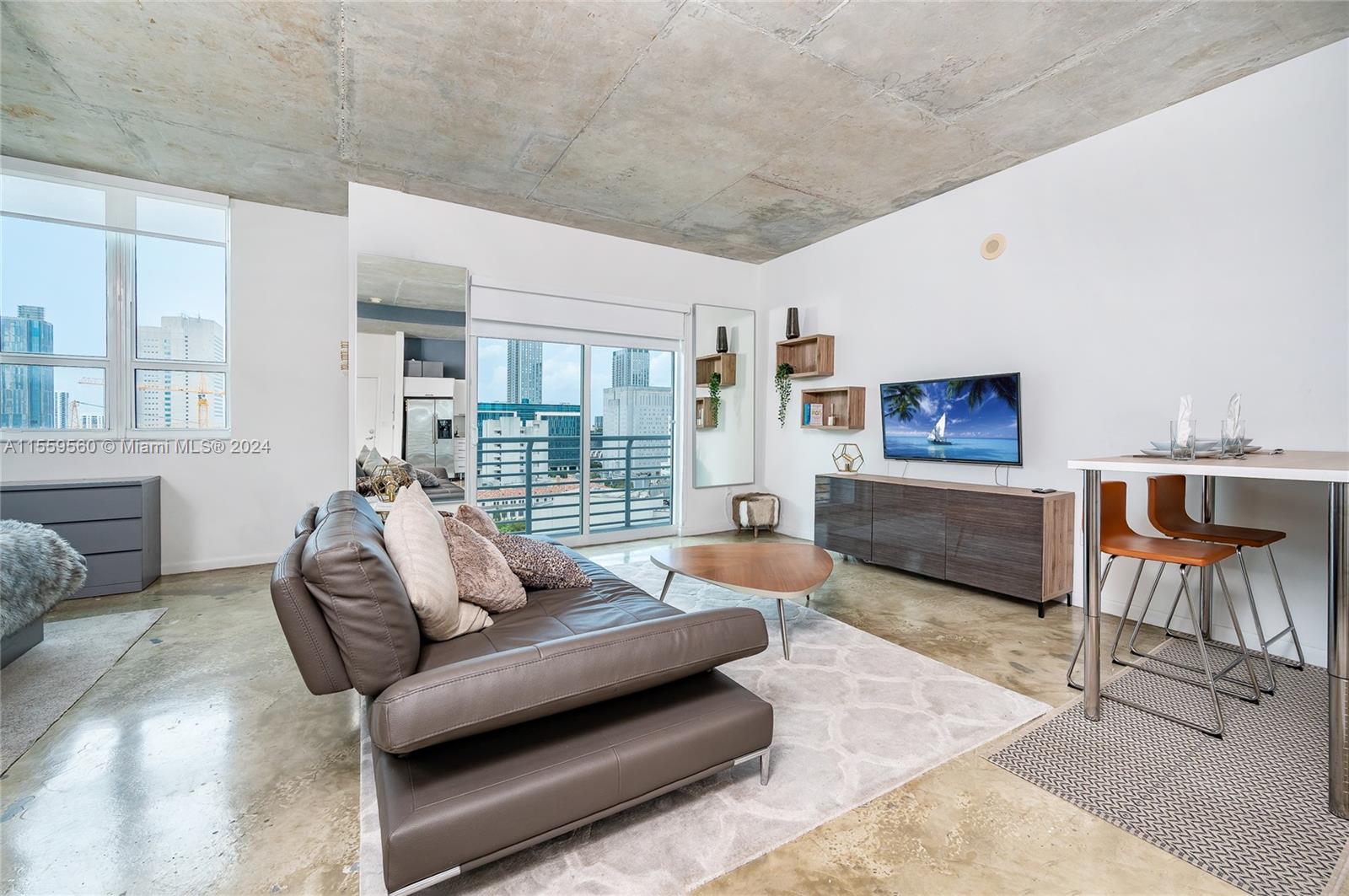 234 NE 3rd St 1703, Miami, Florida 33132, 1 Bedroom Bedrooms, ,1 BathroomBathrooms,Residential,For Sale,234 NE 3rd St 1703,A11559560