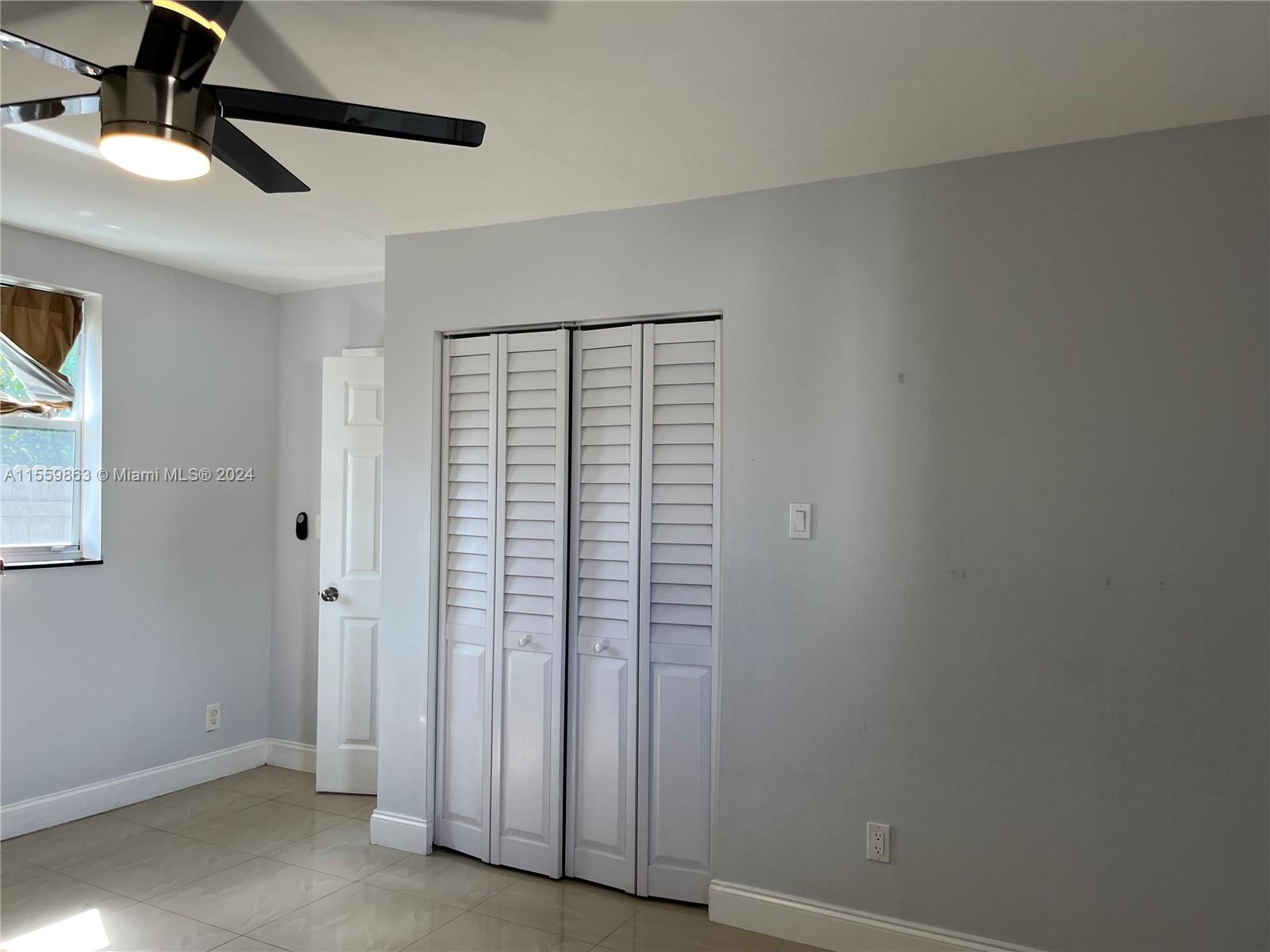 2330 Harding St Rear, Hollywood, Florida 33020, 1 Bedroom Bedrooms, ,1 BathroomBathrooms,Residentiallease,For Rent,2330 Harding St Rear,A11559863