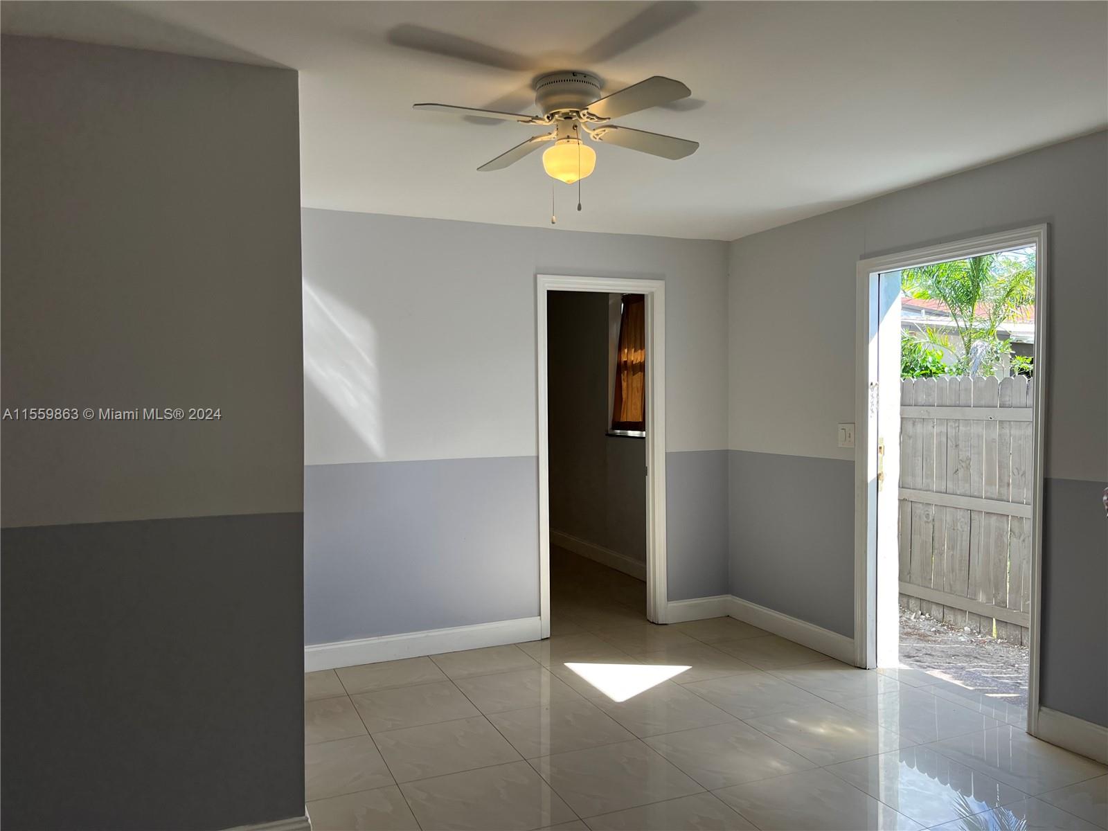 2330 Harding St Rear, Hollywood, Florida 33020, 1 Bedroom Bedrooms, ,1 BathroomBathrooms,Residentiallease,For Rent,2330 Harding St Rear,A11559863
