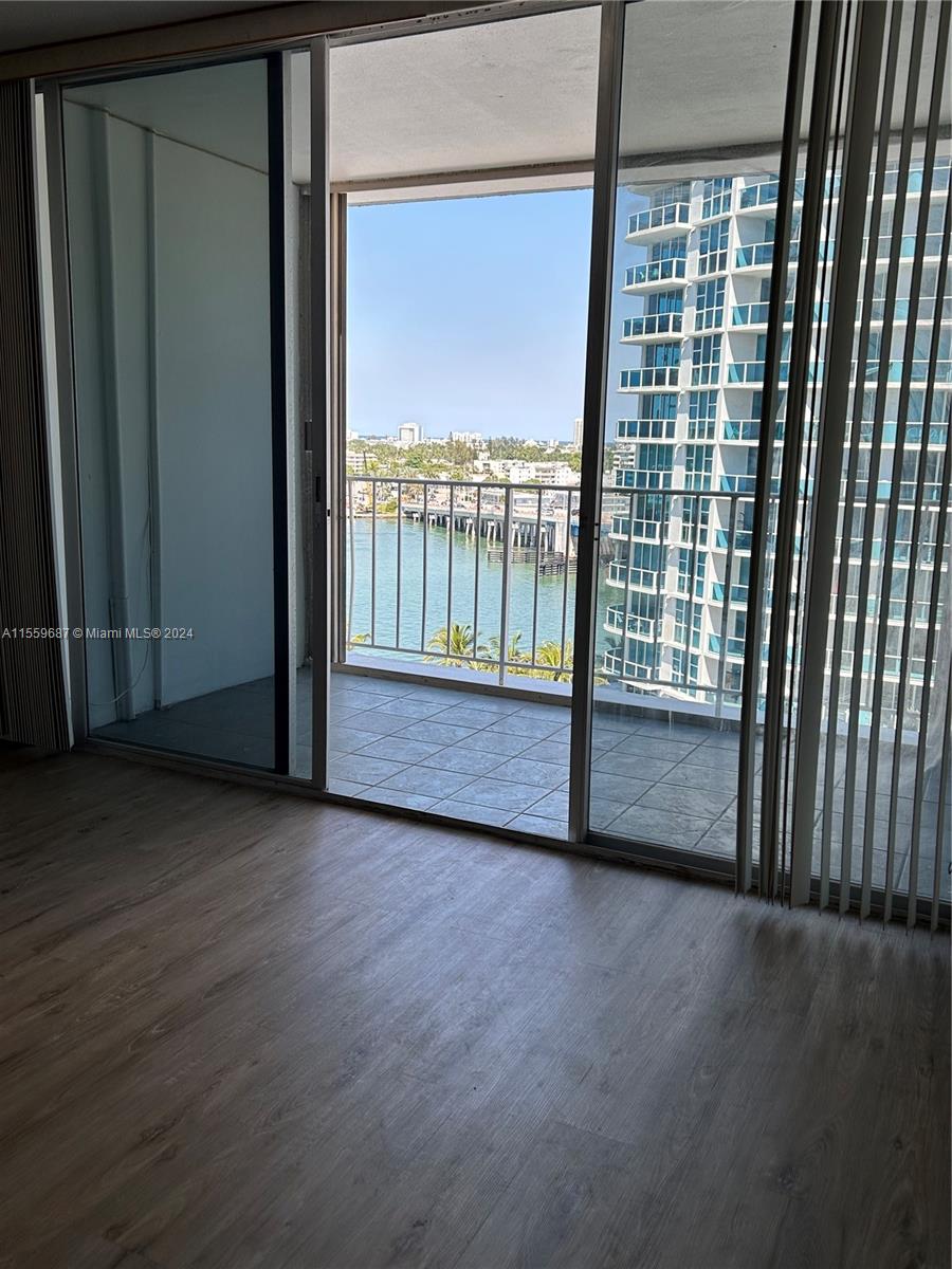 1865 79th St Cswy 11M, North Bay Village, Florida 33141, 1 Bedroom Bedrooms, ,1 BathroomBathrooms,Residential,For Sale,1865 79th St Cswy 11M,A11559687