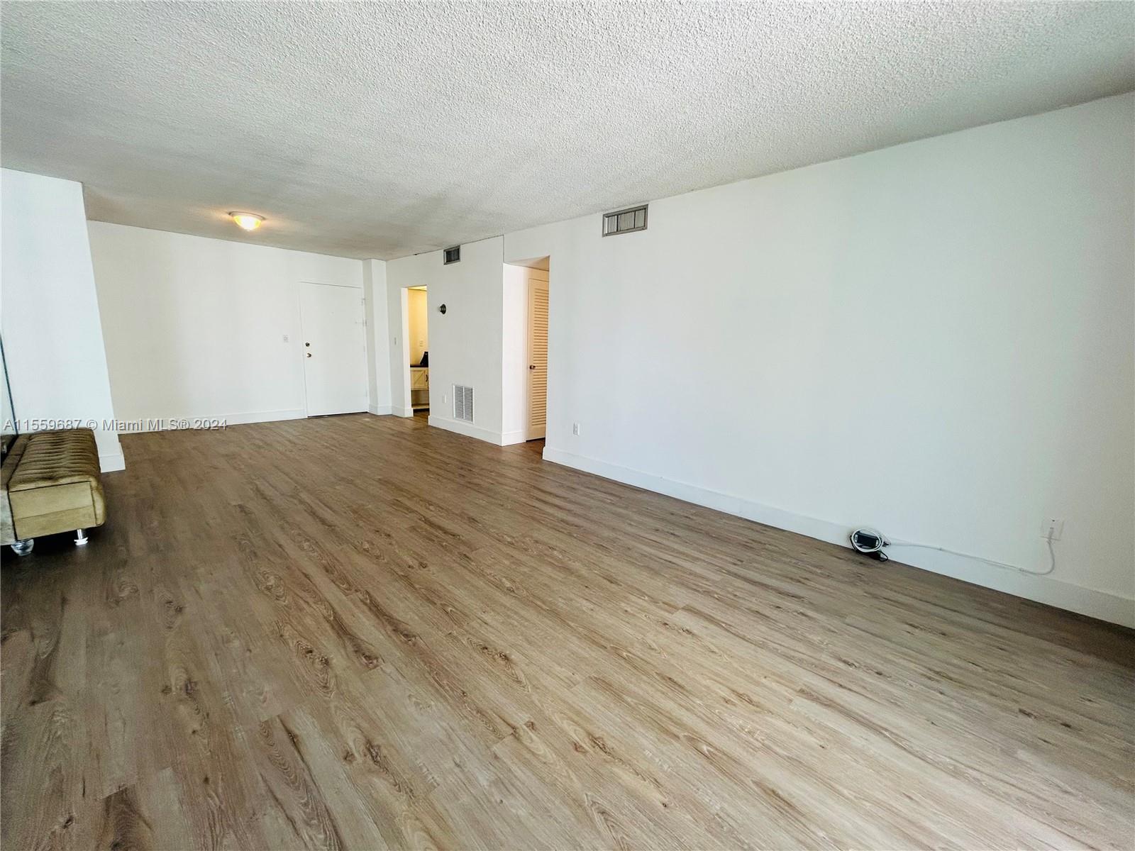 1865 79th St Cswy 11M, North Bay Village, Florida 33141, 1 Bedroom Bedrooms, ,1 BathroomBathrooms,Residential,For Sale,1865 79th St Cswy 11M,A11559687