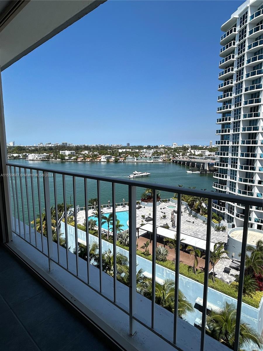 1865 79th St Cswy 11M, North Bay Village, Florida 33141, 1 Bedroom Bedrooms, ,1 BathroomBathrooms,Residential,For Sale,1865 79th St Cswy 11M,A11559687