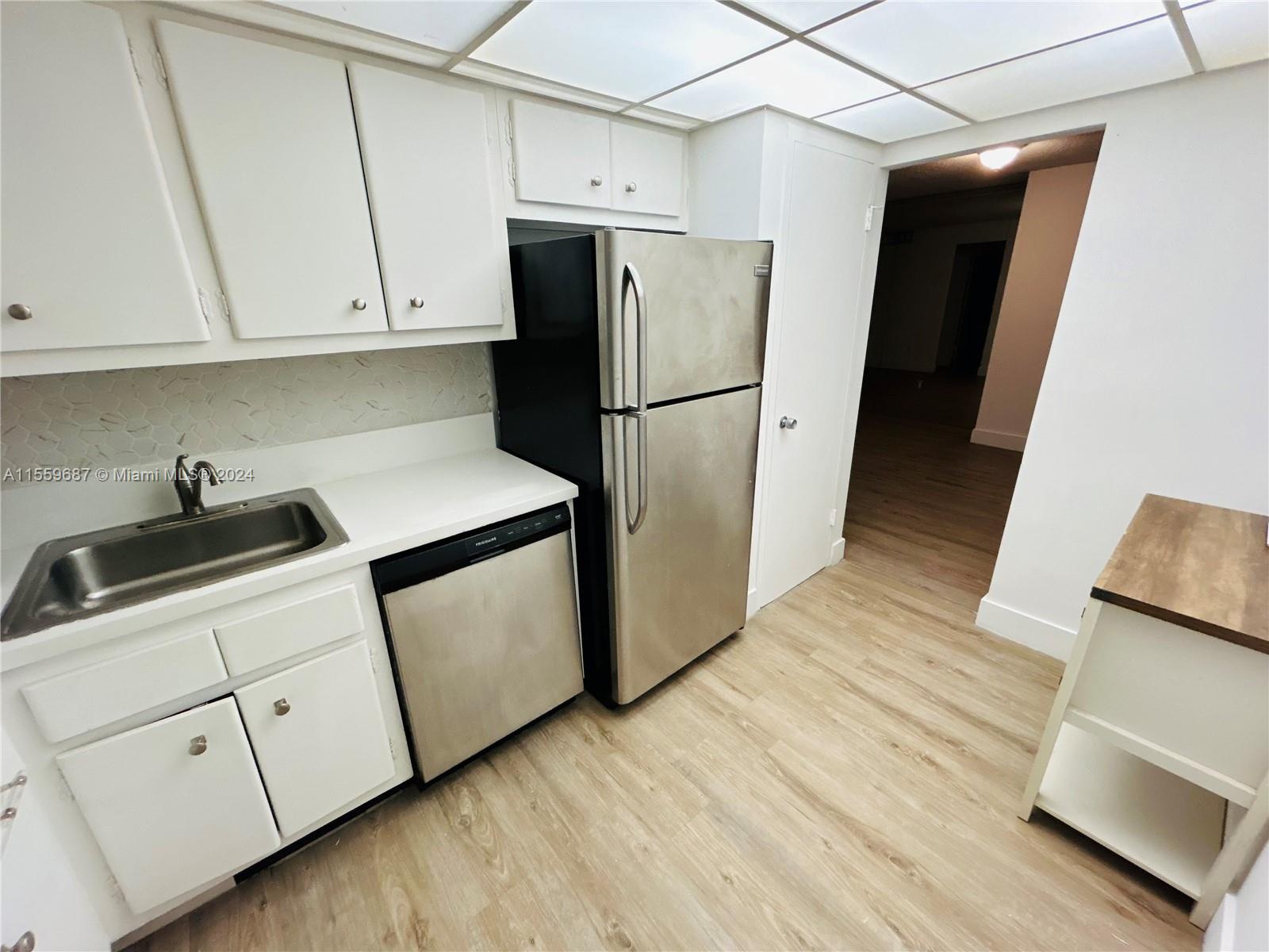 1865 79th St Cswy 11M, North Bay Village, Florida 33141, 1 Bedroom Bedrooms, ,1 BathroomBathrooms,Residential,For Sale,1865 79th St Cswy 11M,A11559687