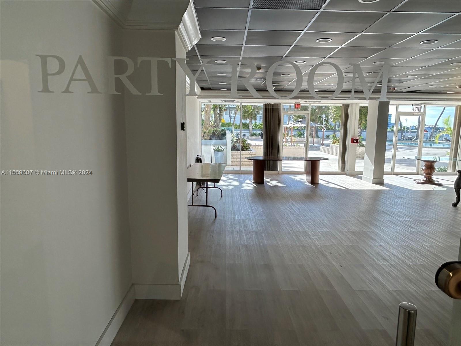 1865 79th St Cswy 11M, North Bay Village, Florida 33141, 1 Bedroom Bedrooms, ,1 BathroomBathrooms,Residential,For Sale,1865 79th St Cswy 11M,A11559687