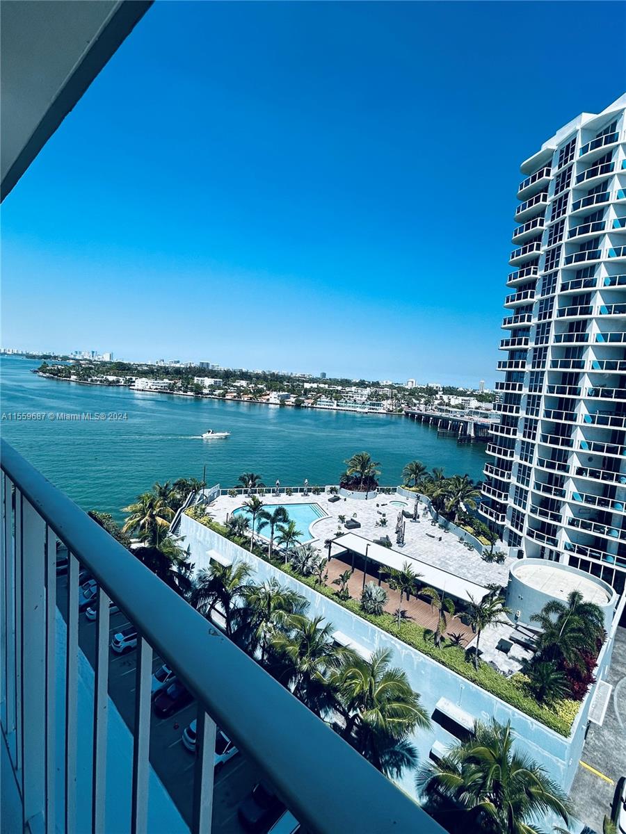 1865 79th St Cswy 11M, North Bay Village, Florida 33141, 1 Bedroom Bedrooms, ,1 BathroomBathrooms,Residential,For Sale,1865 79th St Cswy 11M,A11559687