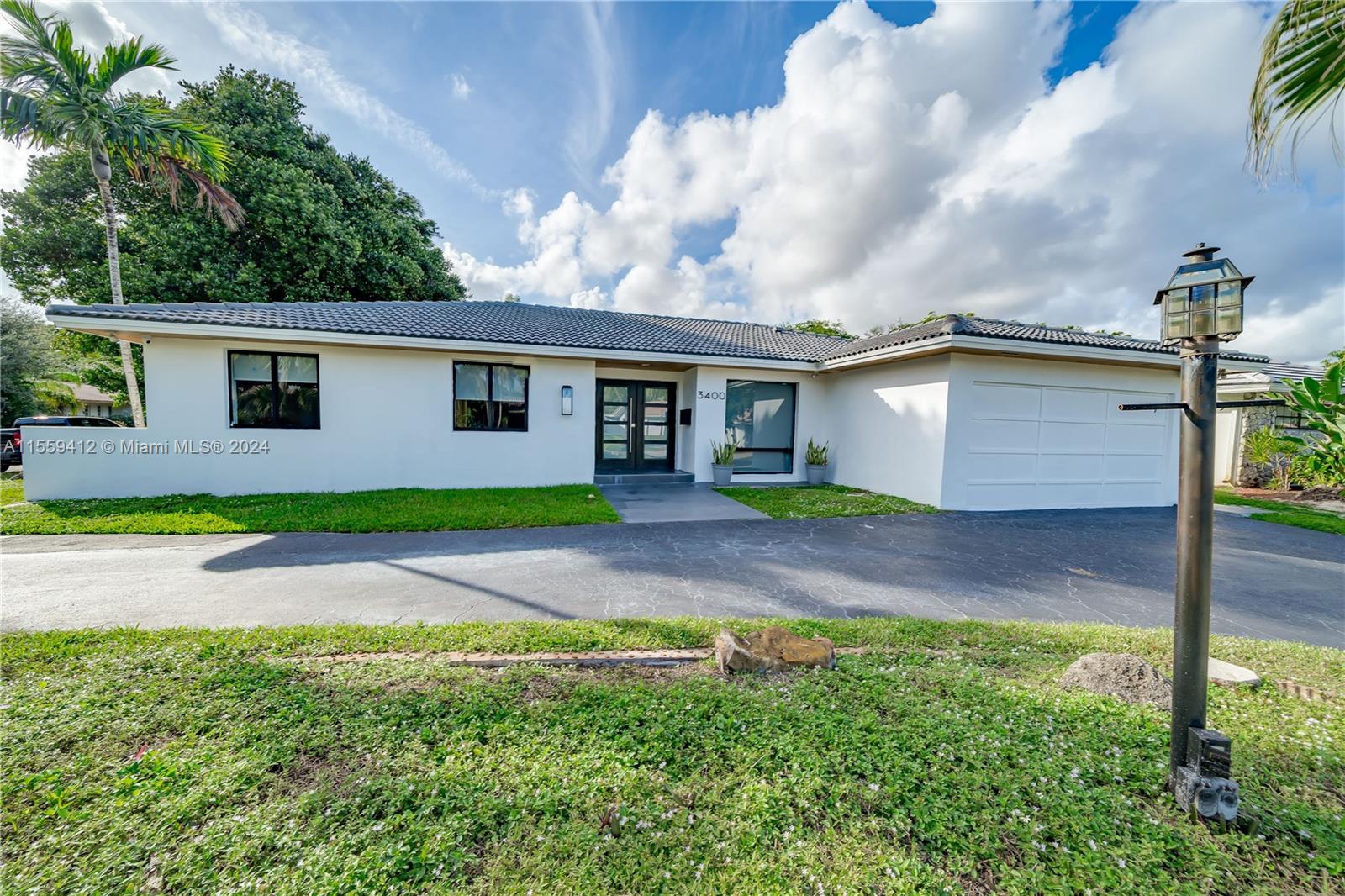 3400 N Park Rd  For Sale A11559412, FL