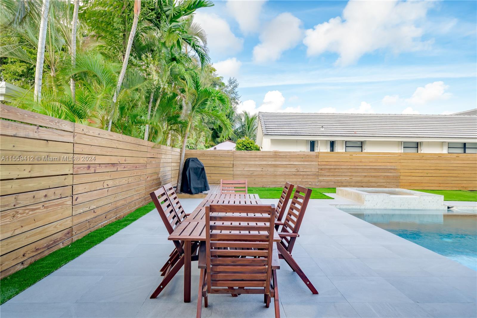 3400 N Park Rd, Hollywood, Florida 33021, 5 Bedrooms Bedrooms, ,4 BathroomsBathrooms,Residential,For Sale,3400 N Park Rd,A11559412