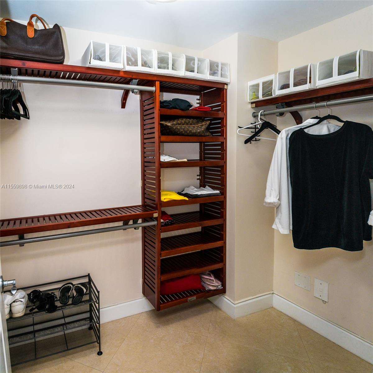 1945 S Ocean Dr 404, Hallandale Beach, Florida 33009, 2 Bedrooms Bedrooms, ,1 BathroomBathrooms,Residential,For Sale,1945 S Ocean Dr 404,A11559898