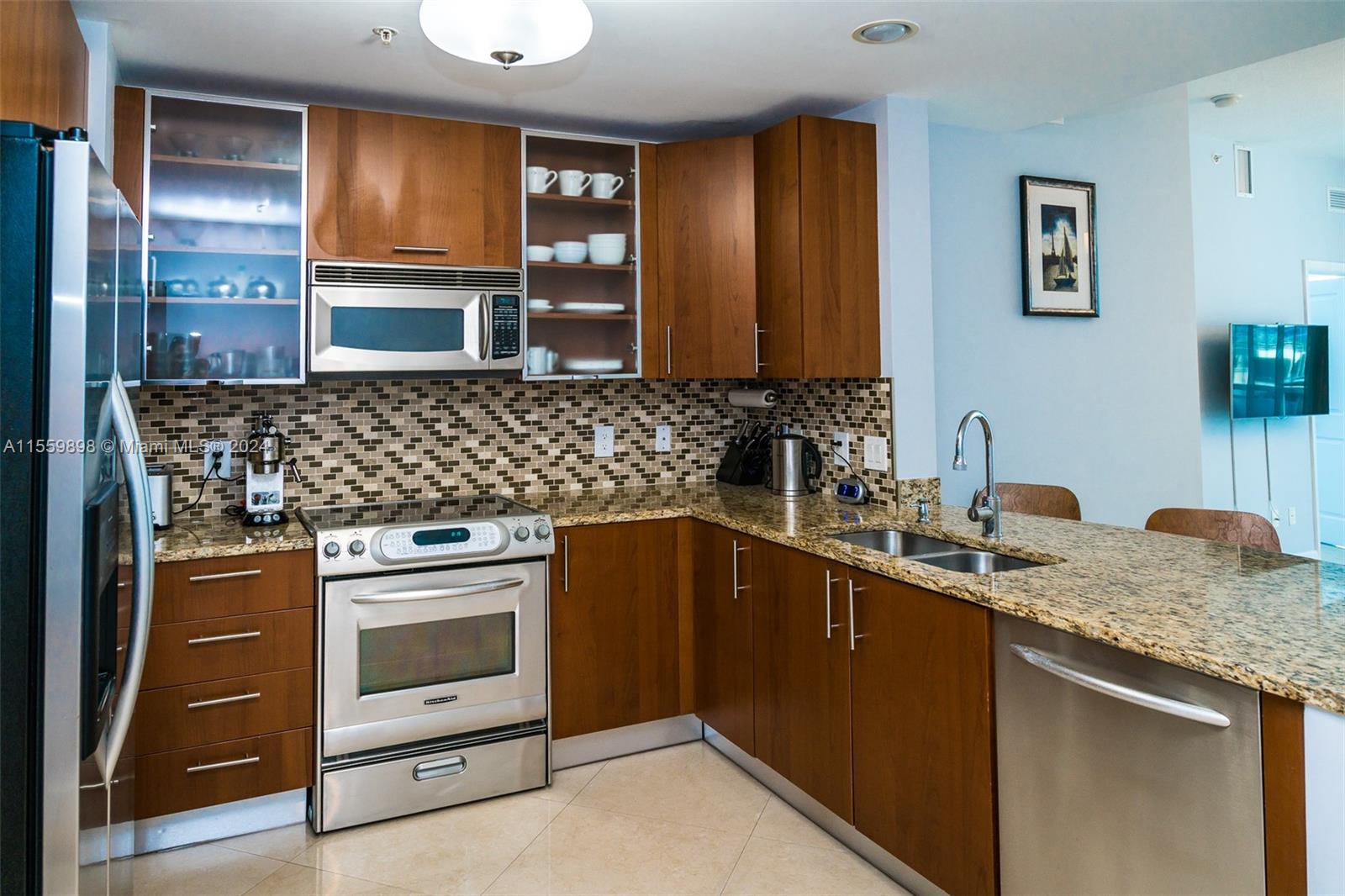 1945 S Ocean Dr 404, Hallandale Beach, Florida 33009, 2 Bedrooms Bedrooms, ,1 BathroomBathrooms,Residential,For Sale,1945 S Ocean Dr 404,A11559898