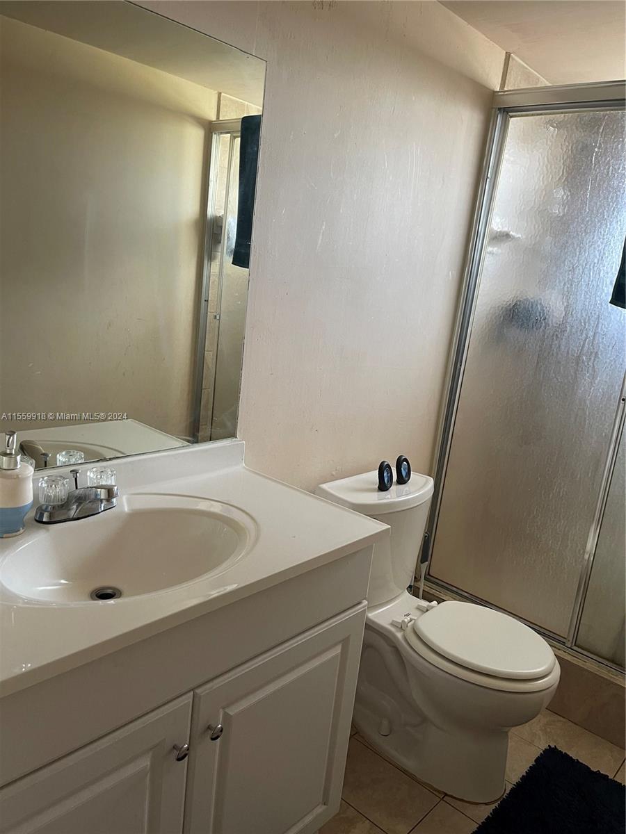 8380 Sands Point Blvd J310, Tamarac, Florida 33321, 2 Bedrooms Bedrooms, ,2 BathroomsBathrooms,Residential,For Sale,8380 Sands Point Blvd J310,A11559918