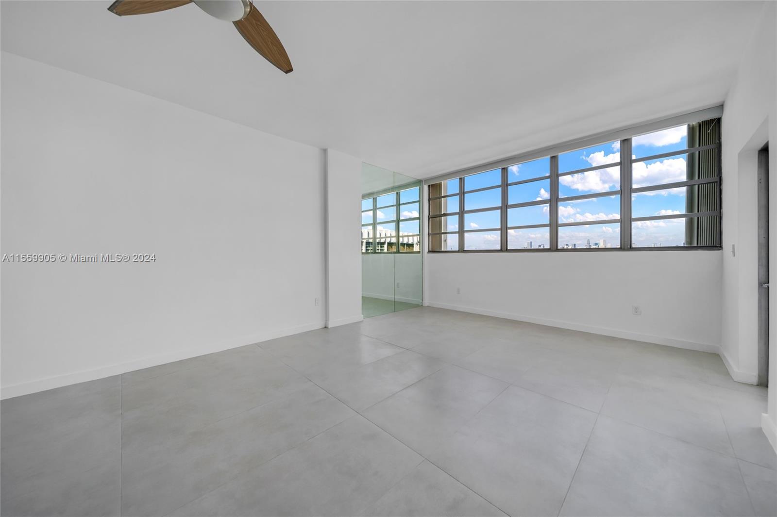 800 West Ave PH29, Miami Beach, Florida 33139, 1 Bedroom Bedrooms, ,1 BathroomBathrooms,Residentiallease,For Rent,800 West Ave PH29,A11559905