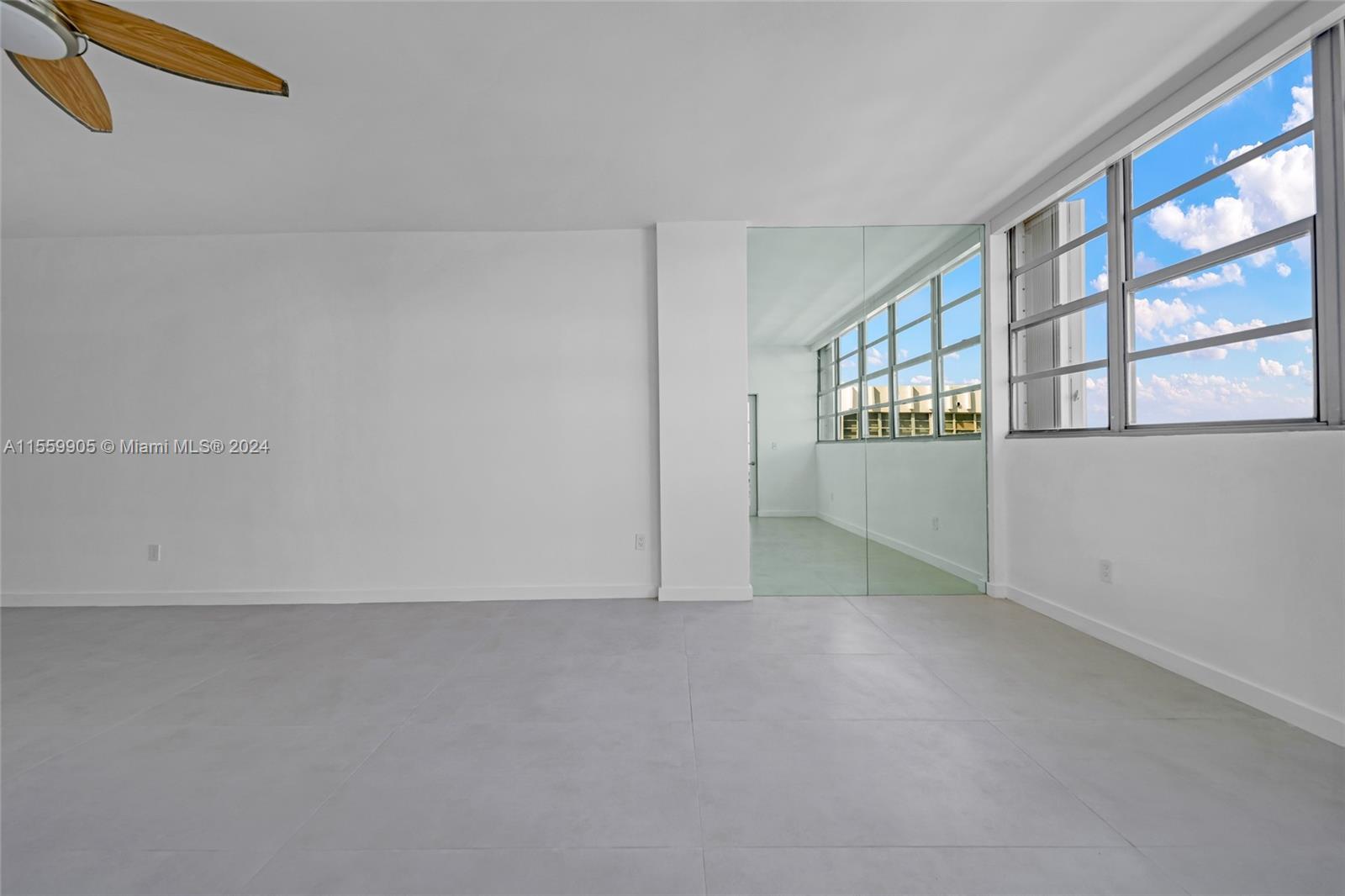 800 West Ave PH29, Miami Beach, Florida 33139, 1 Bedroom Bedrooms, ,1 BathroomBathrooms,Residentiallease,For Rent,800 West Ave PH29,A11559905