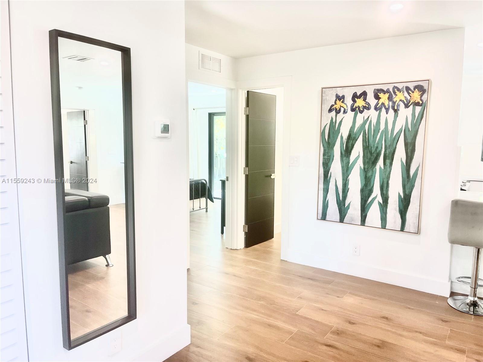 914 N 13th Ter, Hollywood, Florida 33019, 3 Bedrooms Bedrooms, ,2 BathroomsBathrooms,Residential,For Sale,914 N 13th Ter,A11559243