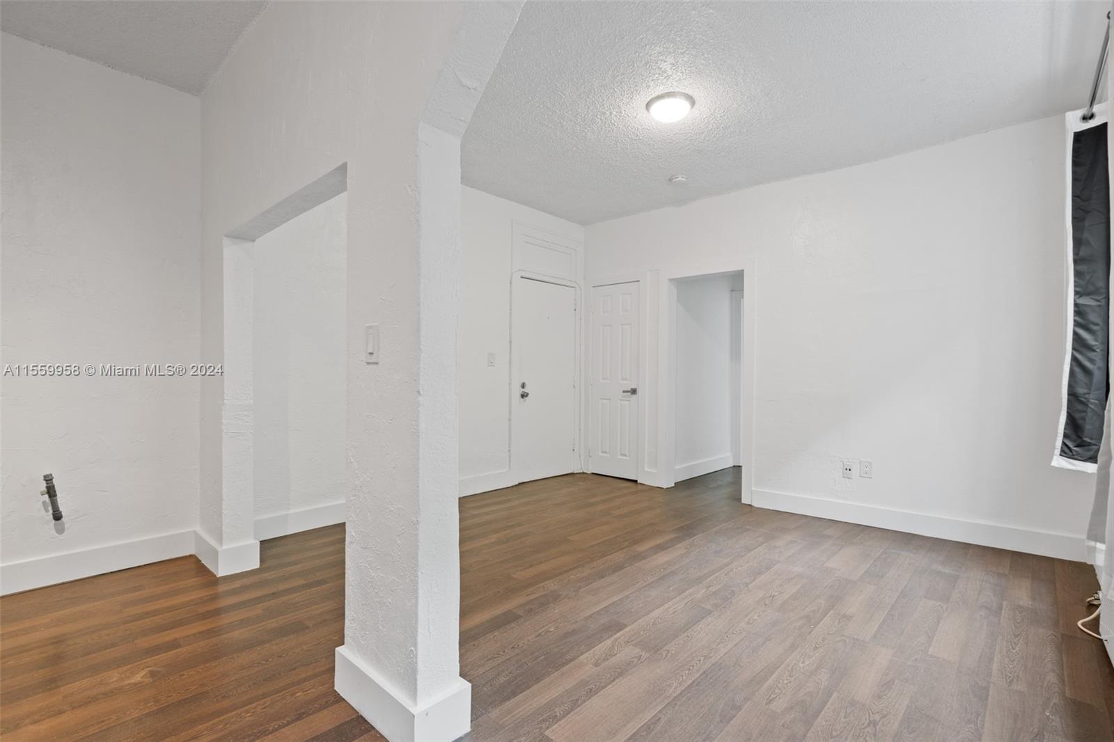 1618 Michigan Ave 6, Miami Beach, Florida 33139, 1 Bedroom Bedrooms, ,1 BathroomBathrooms,Residential,For Sale,1618 Michigan Ave 6,A11559958