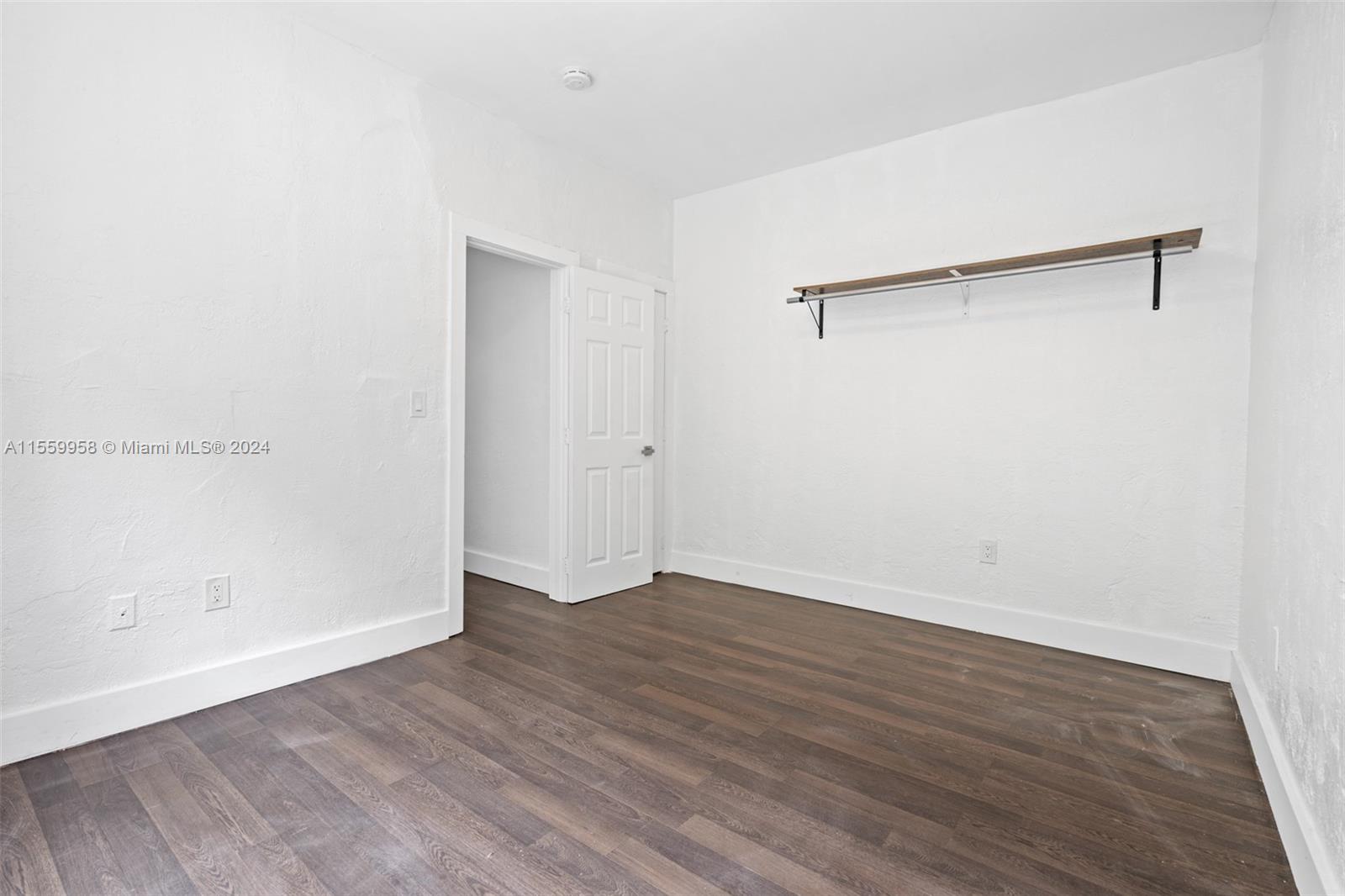 1618 Michigan Ave 6, Miami Beach, Florida 33139, 1 Bedroom Bedrooms, ,1 BathroomBathrooms,Residential,For Sale,1618 Michigan Ave 6,A11559958