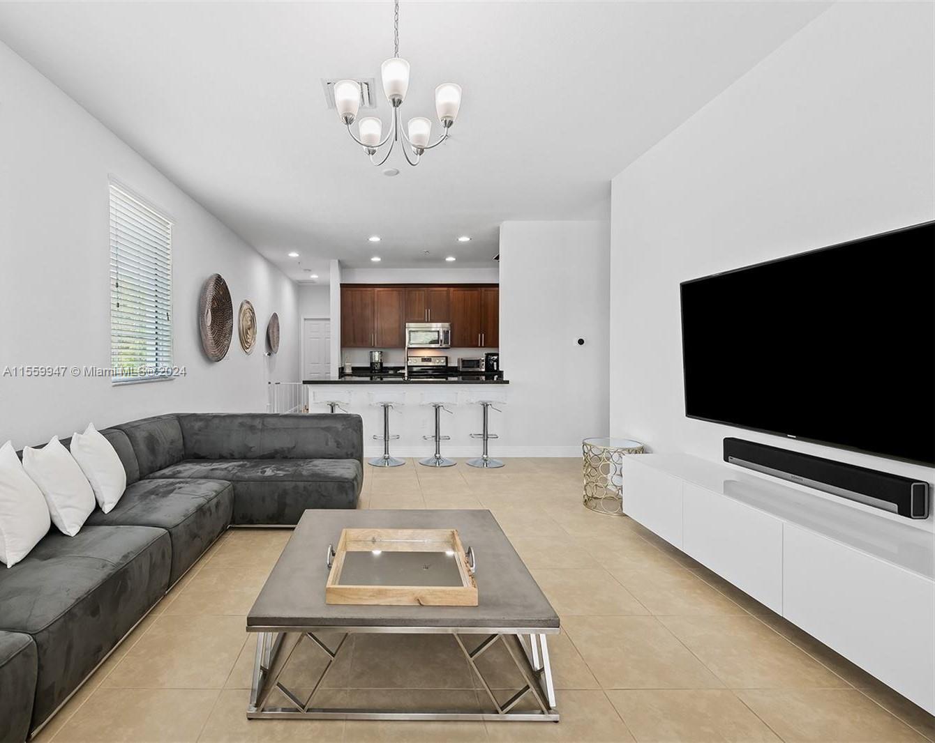 1005 SW 147th Ave 5110, Pembroke Pines, Florida 33027, 3 Bedrooms Bedrooms, ,3 BathroomsBathrooms,Residential,For Sale,1005 SW 147th Ave 5110,A11559947