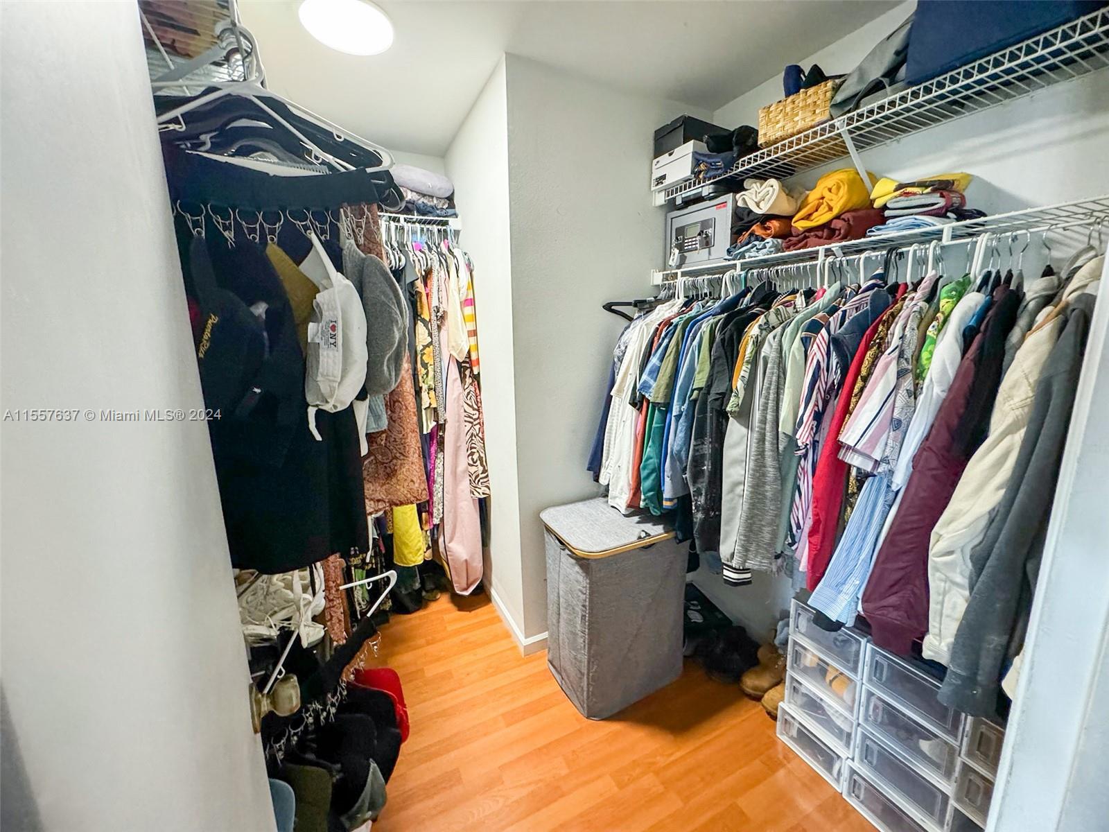 11020 Bailey Ln 11020, Tamarac, Florida 33321, 3 Bedrooms Bedrooms, ,2 BathroomsBathrooms,Residential,For Sale,11020 Bailey Ln 11020,A11557637