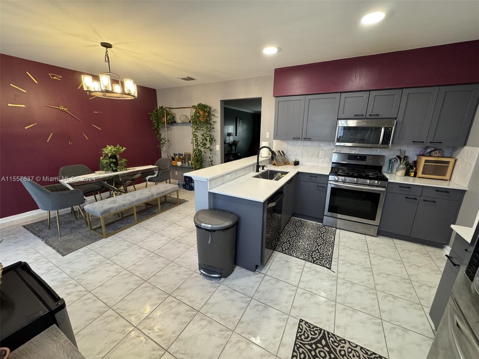 11020 Bailey Ln 11020, Tamarac, Florida 33321, 3 Bedrooms Bedrooms, ,2 BathroomsBathrooms,Residential,For Sale,11020 Bailey Ln 11020,A11557637