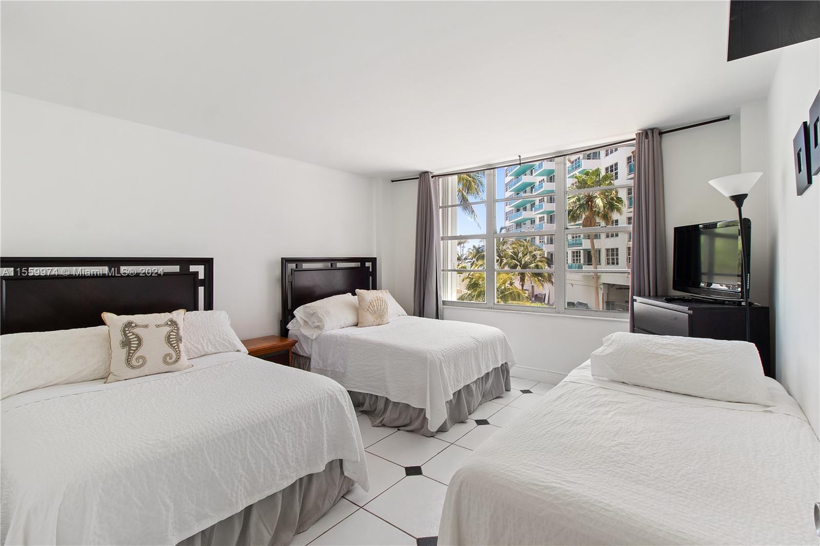 5151 Collins Ave 324, Miami Beach, Florida 33140, 2 Bedrooms Bedrooms, ,2 BathroomsBathrooms,Residentiallease,For Rent,5151 Collins Ave 324,A11559974