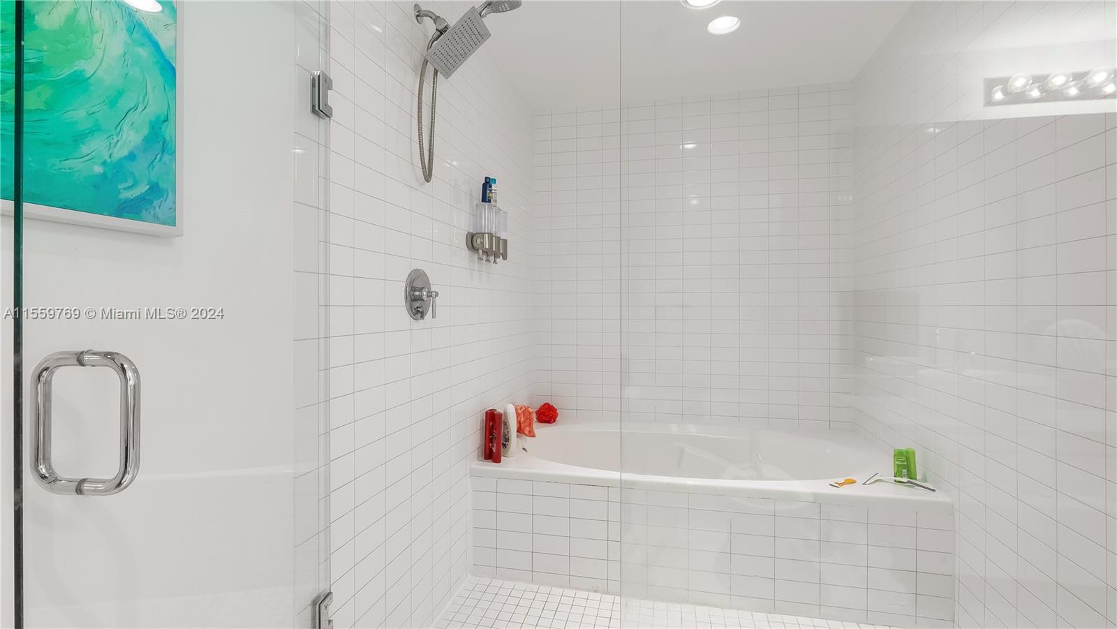 888 Biscayne Blvd 905, Miami, Florida 33132, 1 Bedroom Bedrooms, ,1 BathroomBathrooms,Residential,For Sale,888 Biscayne Blvd 905,A11559769