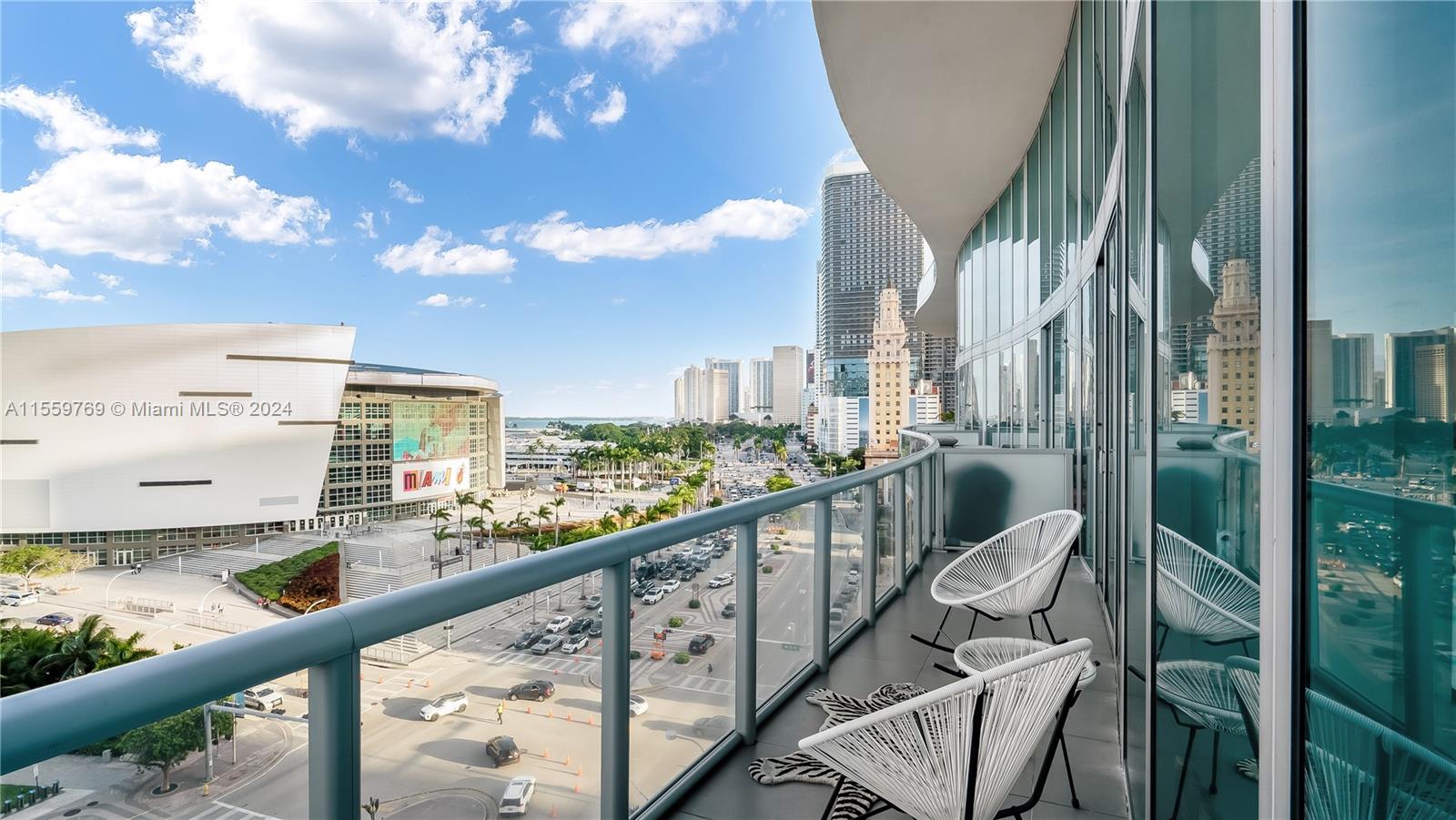 888 Biscayne Blvd 905, Miami, Florida 33132, 1 Bedroom Bedrooms, ,1 BathroomBathrooms,Residential,For Sale,888 Biscayne Blvd 905,A11559769