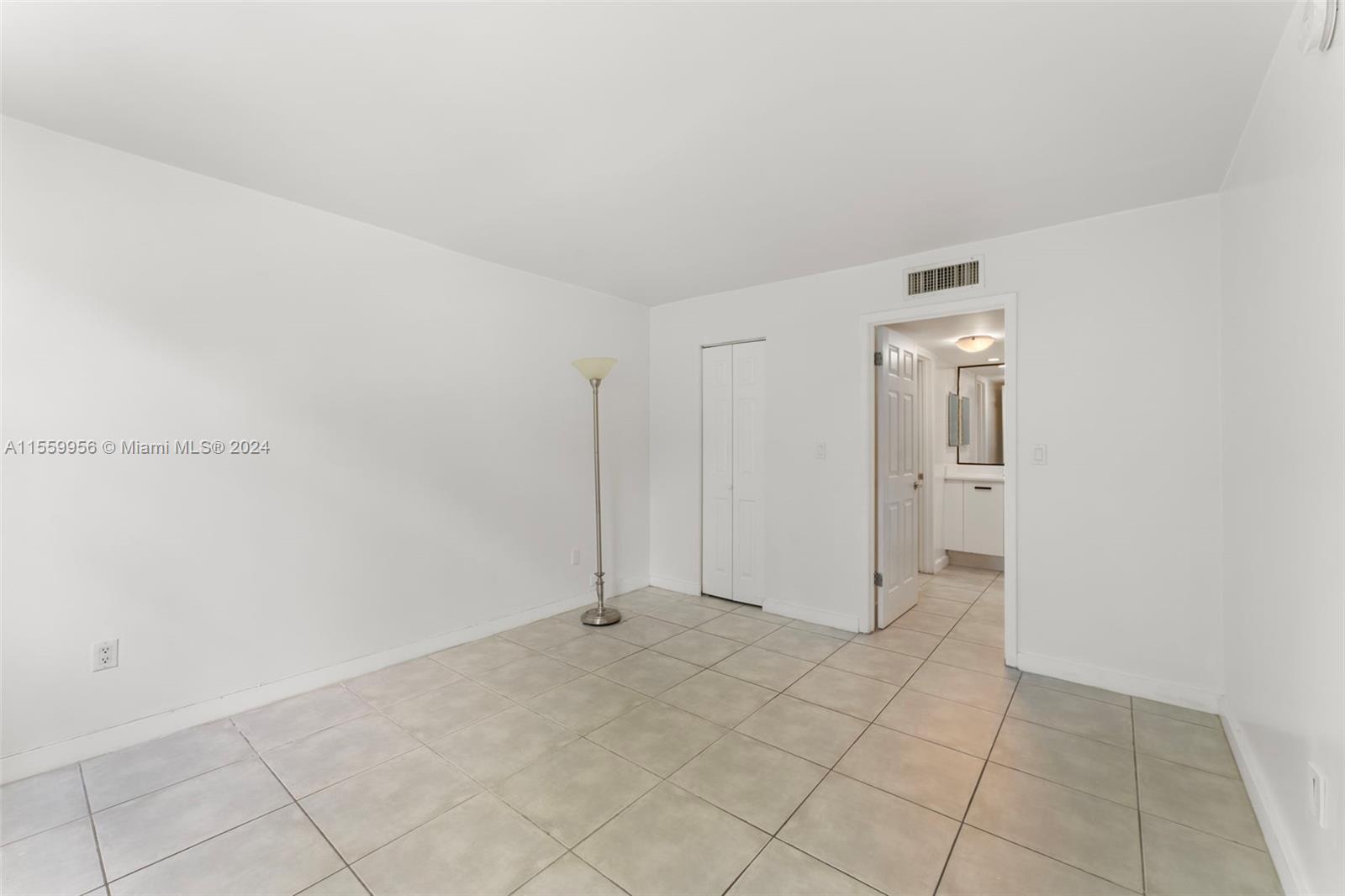 680 NE 64th St A306, Miami, Florida 33138, 1 Bedroom Bedrooms, ,1 BathroomBathrooms,Residentiallease,For Rent,680 NE 64th St A306,A11559956