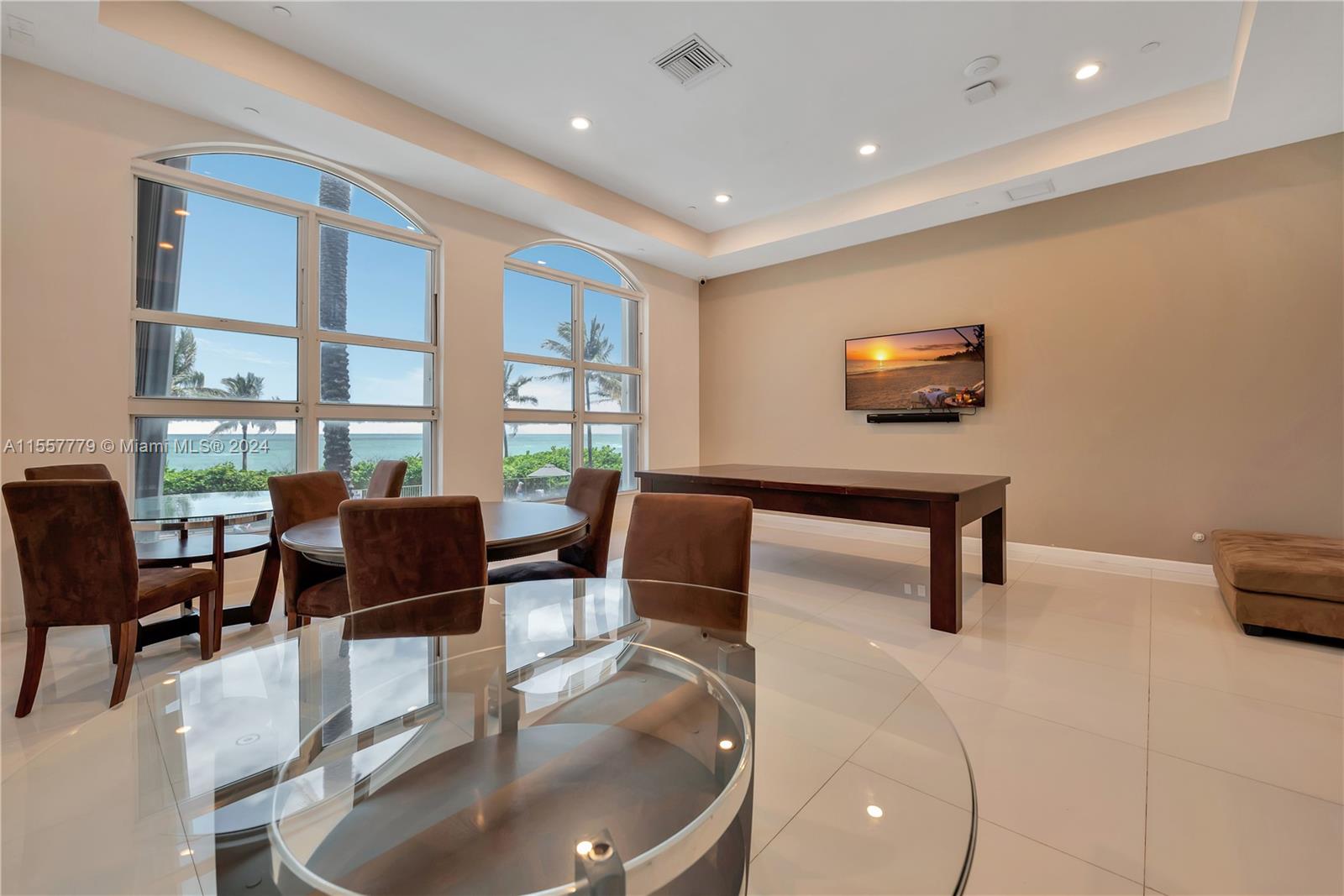 2080 S Ocean Dr 1404, Hallandale Beach, Florida 33009, 2 Bedrooms Bedrooms, ,2 BathroomsBathrooms,Residential,For Sale,2080 S Ocean Dr 1404,A11557779