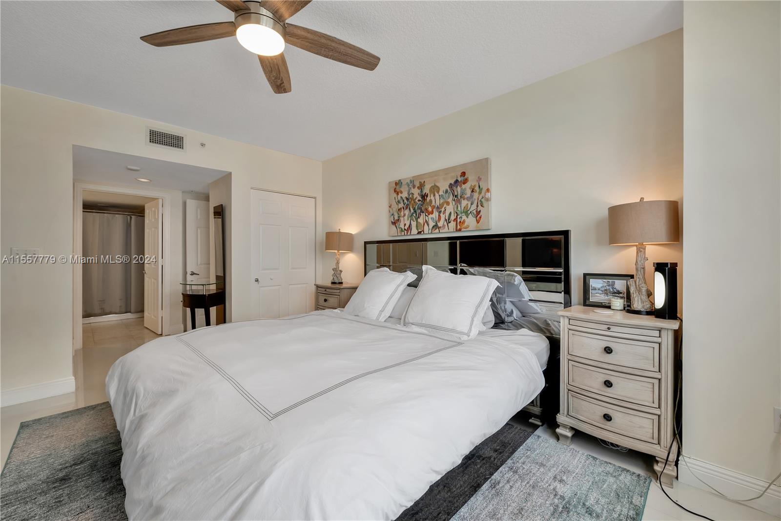 2080 S Ocean Dr 1404, Hallandale Beach, Florida 33009, 2 Bedrooms Bedrooms, ,2 BathroomsBathrooms,Residential,For Sale,2080 S Ocean Dr 1404,A11557779