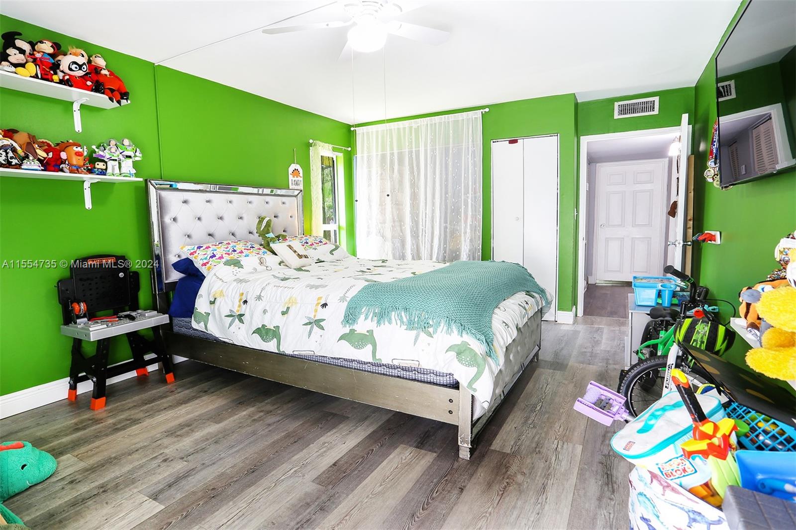 7805 NW 68th Ter, Tamarac, Florida 33321, 3 Bedrooms Bedrooms, ,2 BathroomsBathrooms,Residential,For Sale,7805 NW 68th Ter,A11554735