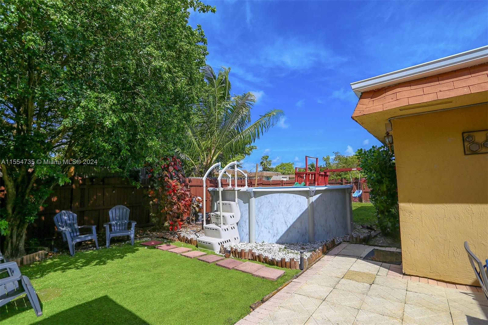 7805 NW 68th Ter, Tamarac, Florida 33321, 3 Bedrooms Bedrooms, ,2 BathroomsBathrooms,Residential,For Sale,7805 NW 68th Ter,A11554735