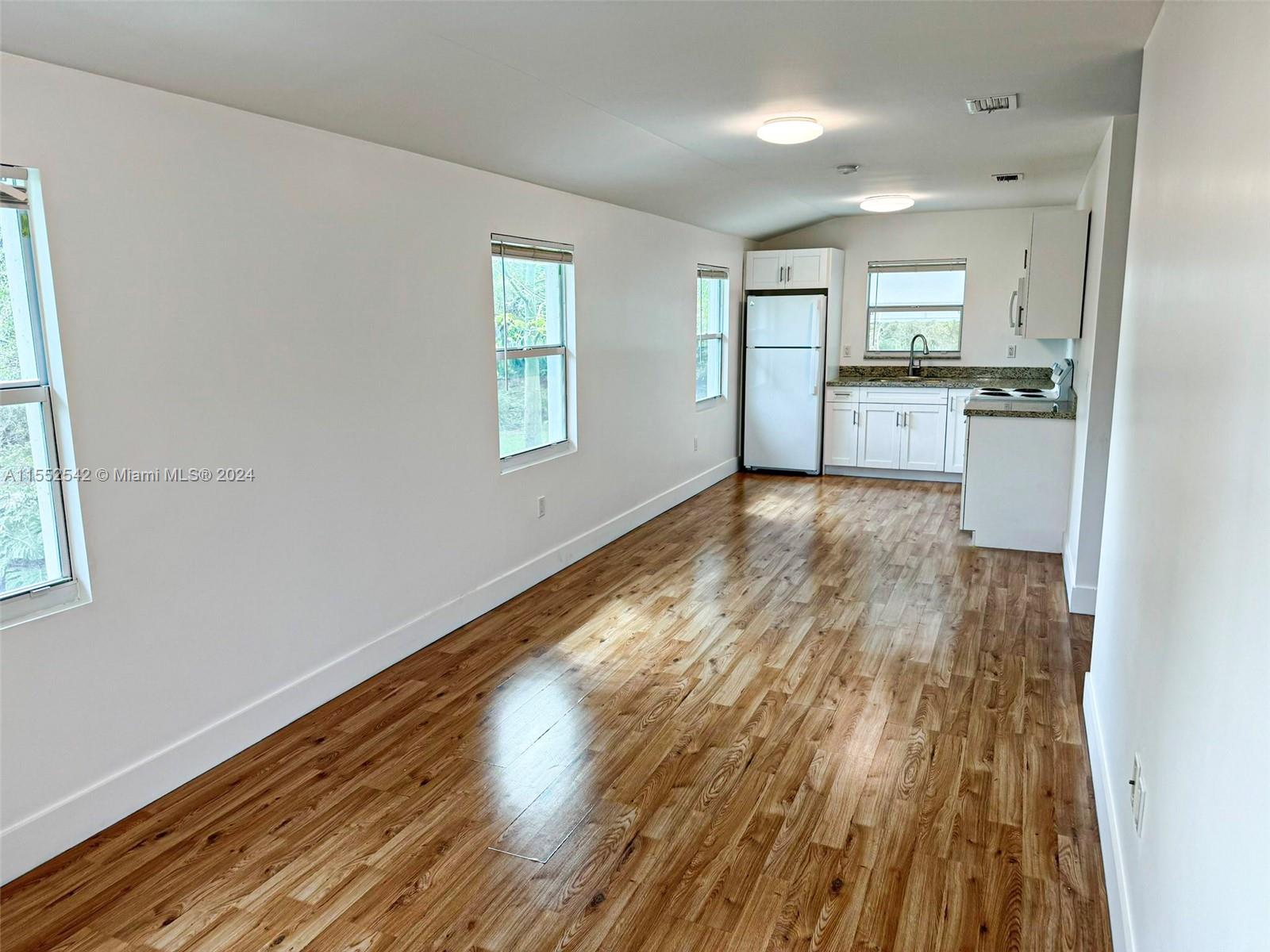 22850 SW 134th Ave D, Miami, Florida 33170, 2 Bedrooms Bedrooms, ,1 BathroomBathrooms,Residentiallease,For Rent,22850 SW 134th Ave D,A11552542