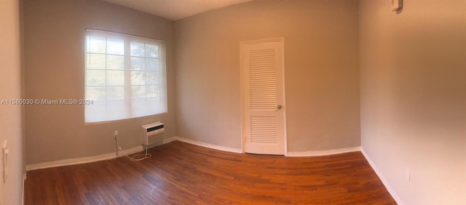 2458 Flamingo Dr 4, Miami Beach, Florida 33140, 1 Bedroom Bedrooms, ,1 BathroomBathrooms,Residentiallease,For Rent,2458 Flamingo Dr 4,A11560030