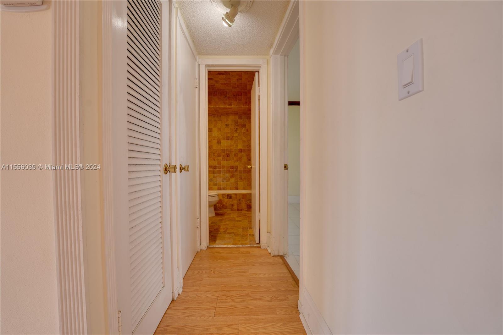 455 Paradise Isle Blvd 402, Hallandale Beach, Florida 33009, 1 Bedroom Bedrooms, ,1 BathroomBathrooms,Residentiallease,For Rent,455 Paradise Isle Blvd 402,A11556039