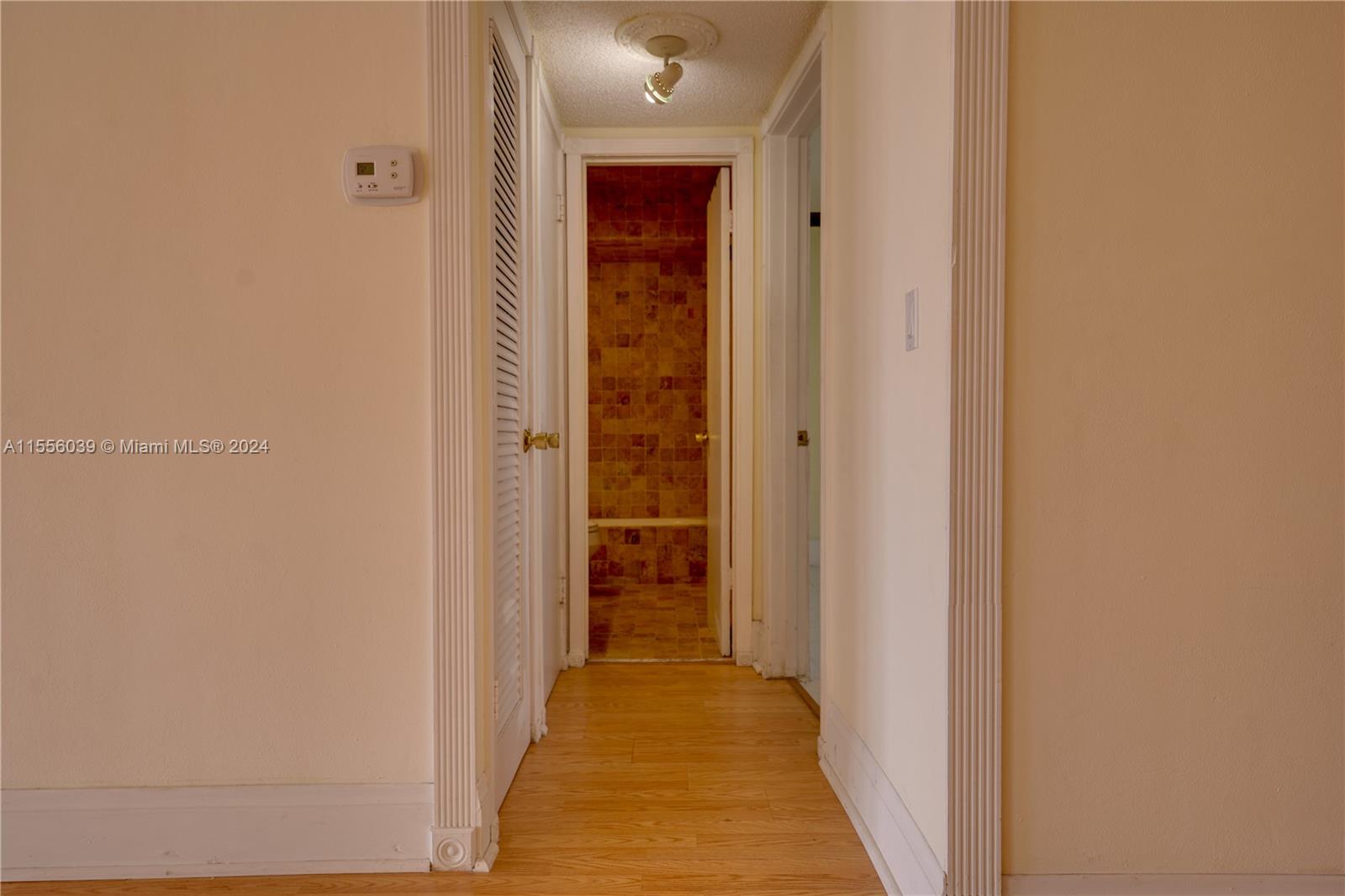 455 Paradise Isle Blvd 402, Hallandale Beach, Florida 33009, 1 Bedroom Bedrooms, ,1 BathroomBathrooms,Residentiallease,For Rent,455 Paradise Isle Blvd 402,A11556039