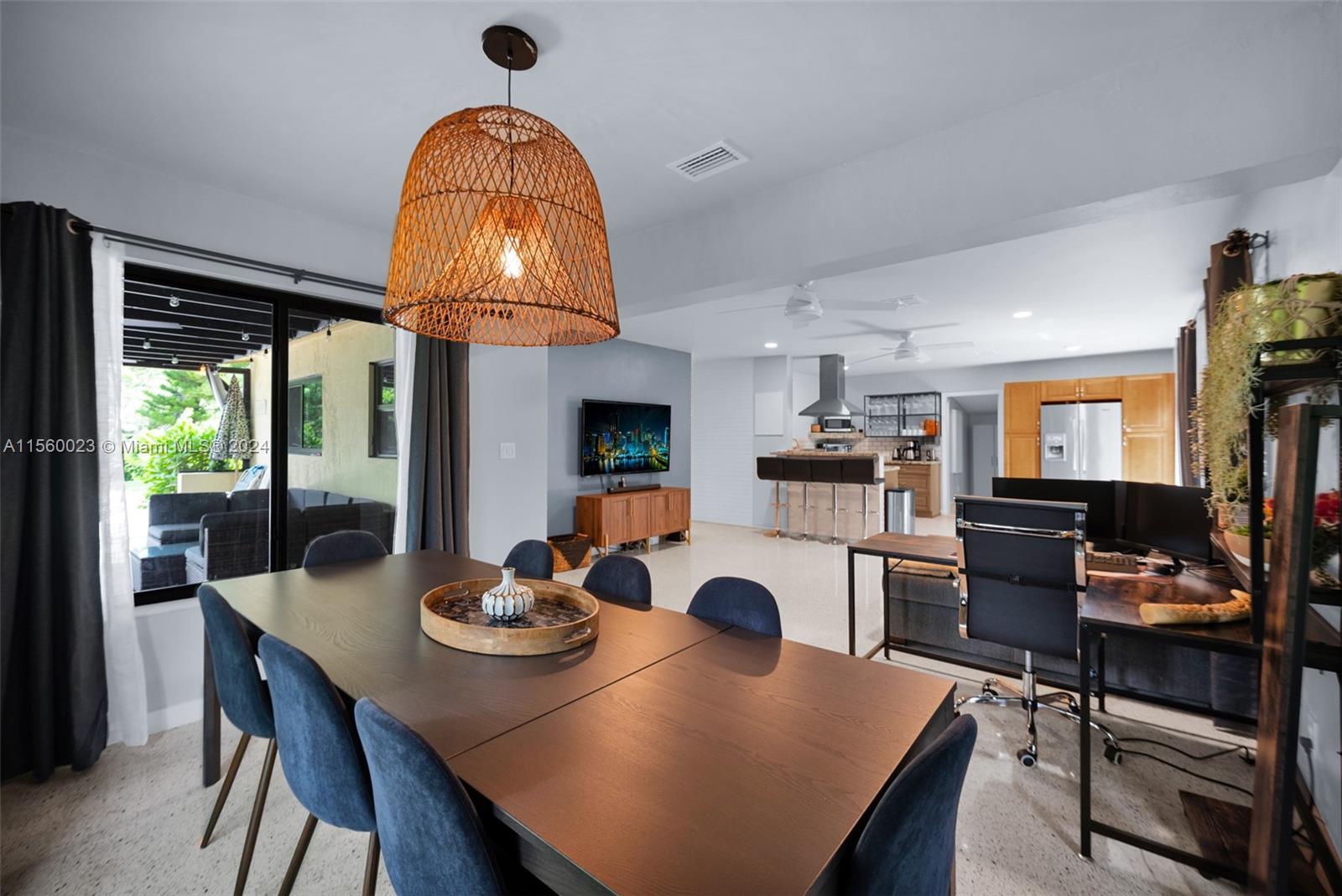 1178 Garfield St 0, Hollywood, Florida 33019, 3 Bedrooms Bedrooms, ,2 BathroomsBathrooms,Residentiallease,For Rent,1178 Garfield St 0,A11560023