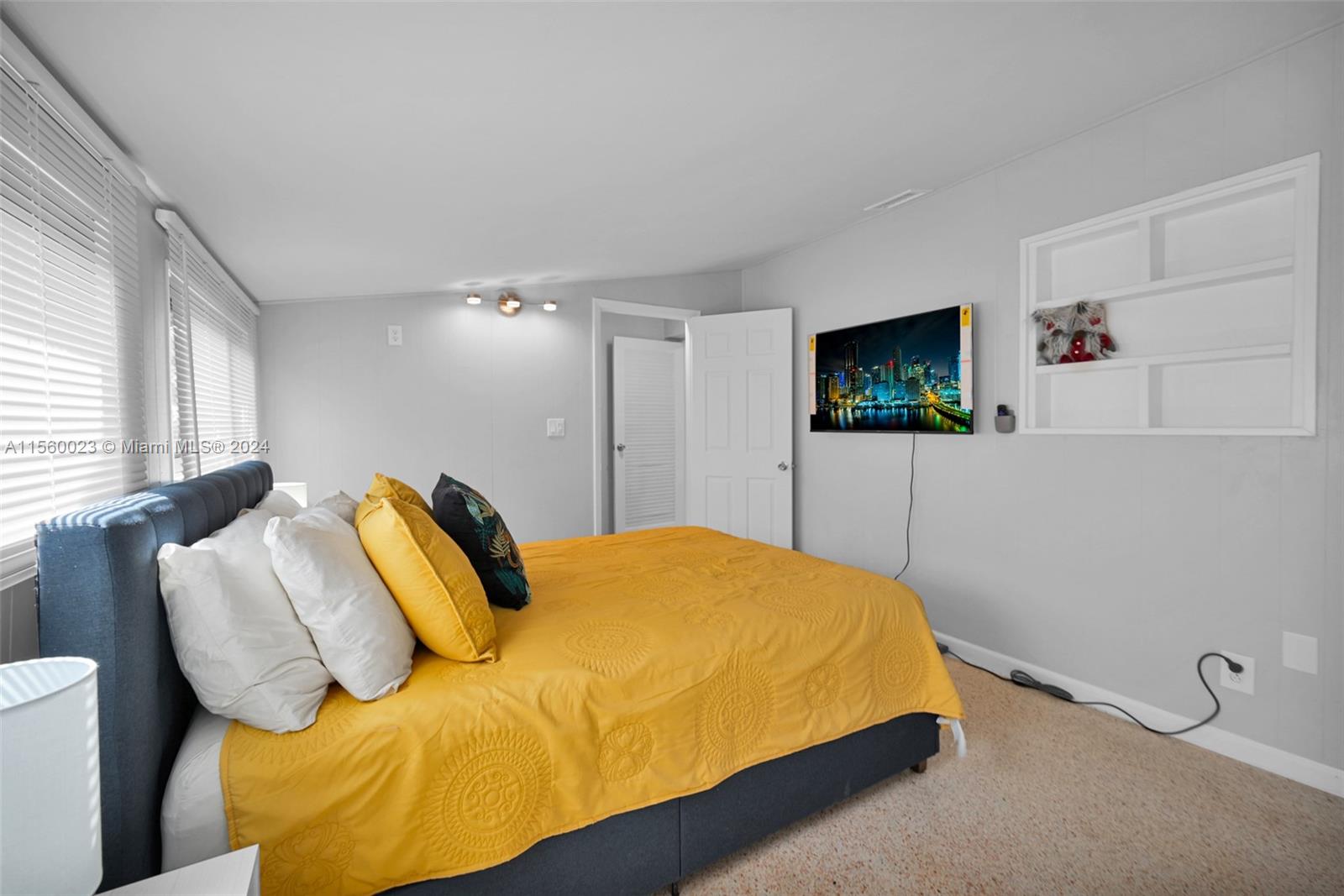 1178 Garfield St 0, Hollywood, Florida 33019, 3 Bedrooms Bedrooms, ,2 BathroomsBathrooms,Residentiallease,For Rent,1178 Garfield St 0,A11560023